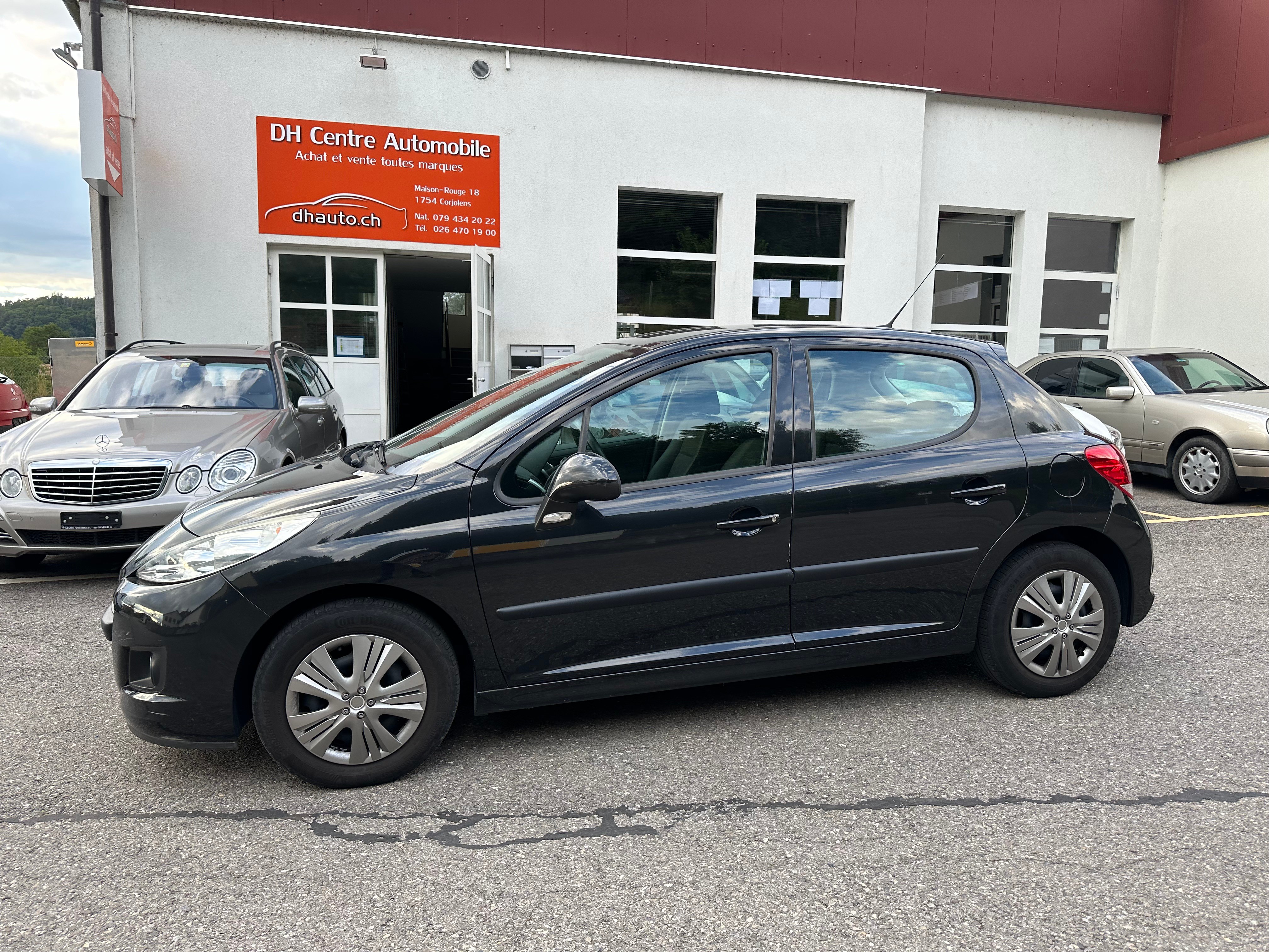 PEUGEOT 207 1.4 16V Trendy Clim