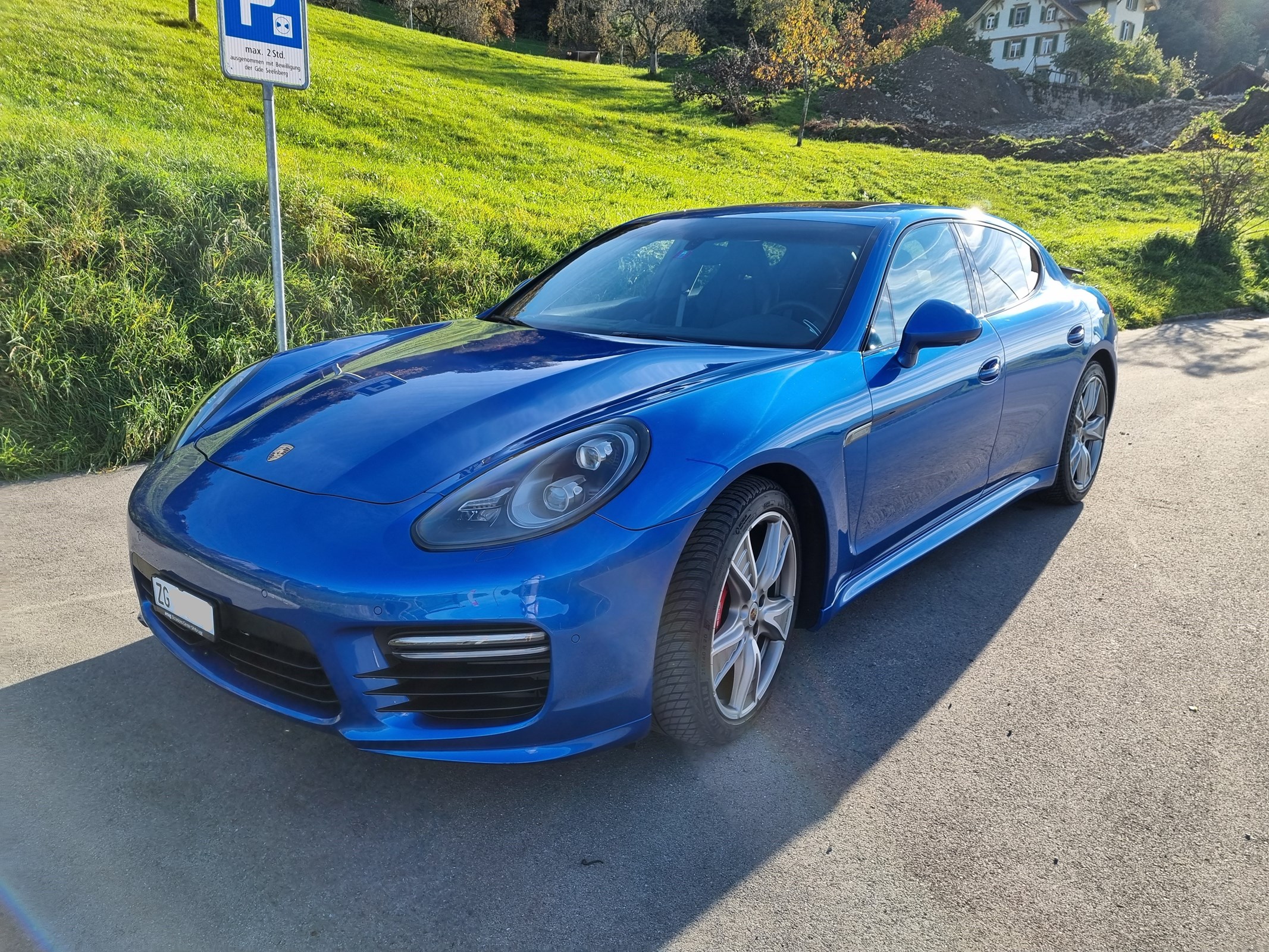 PORSCHE Panamera GTS 4.8 PDK