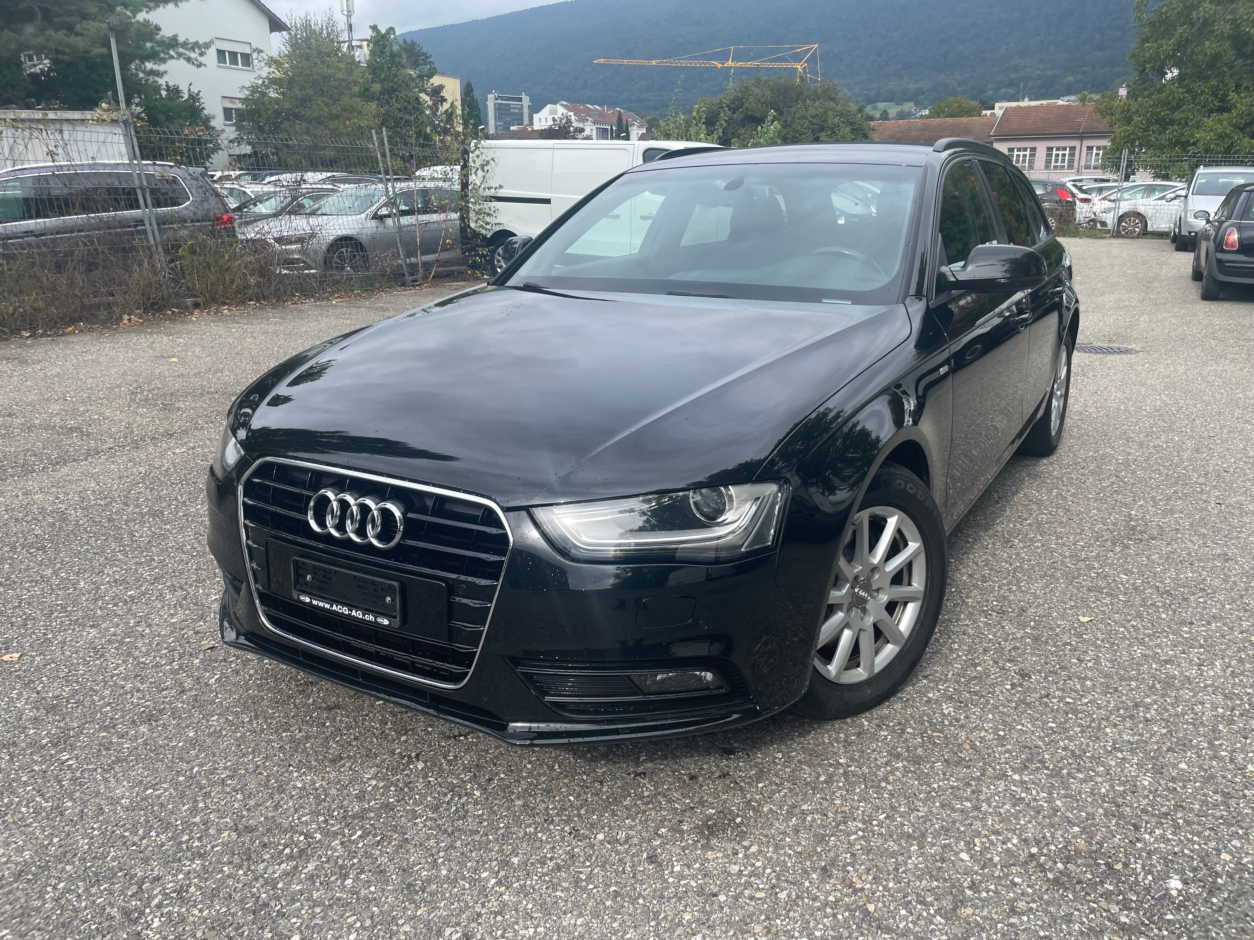 AUDI A4 Avant 2.0 TDI multitronic S-line * Leder * Gr. Navi * Xenon * PDC V&H * Tempomat * B6b *