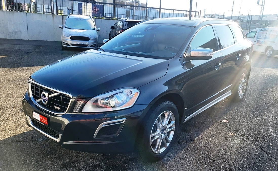 VOLVO XC60 D5 AWD Kinetic Geartronic