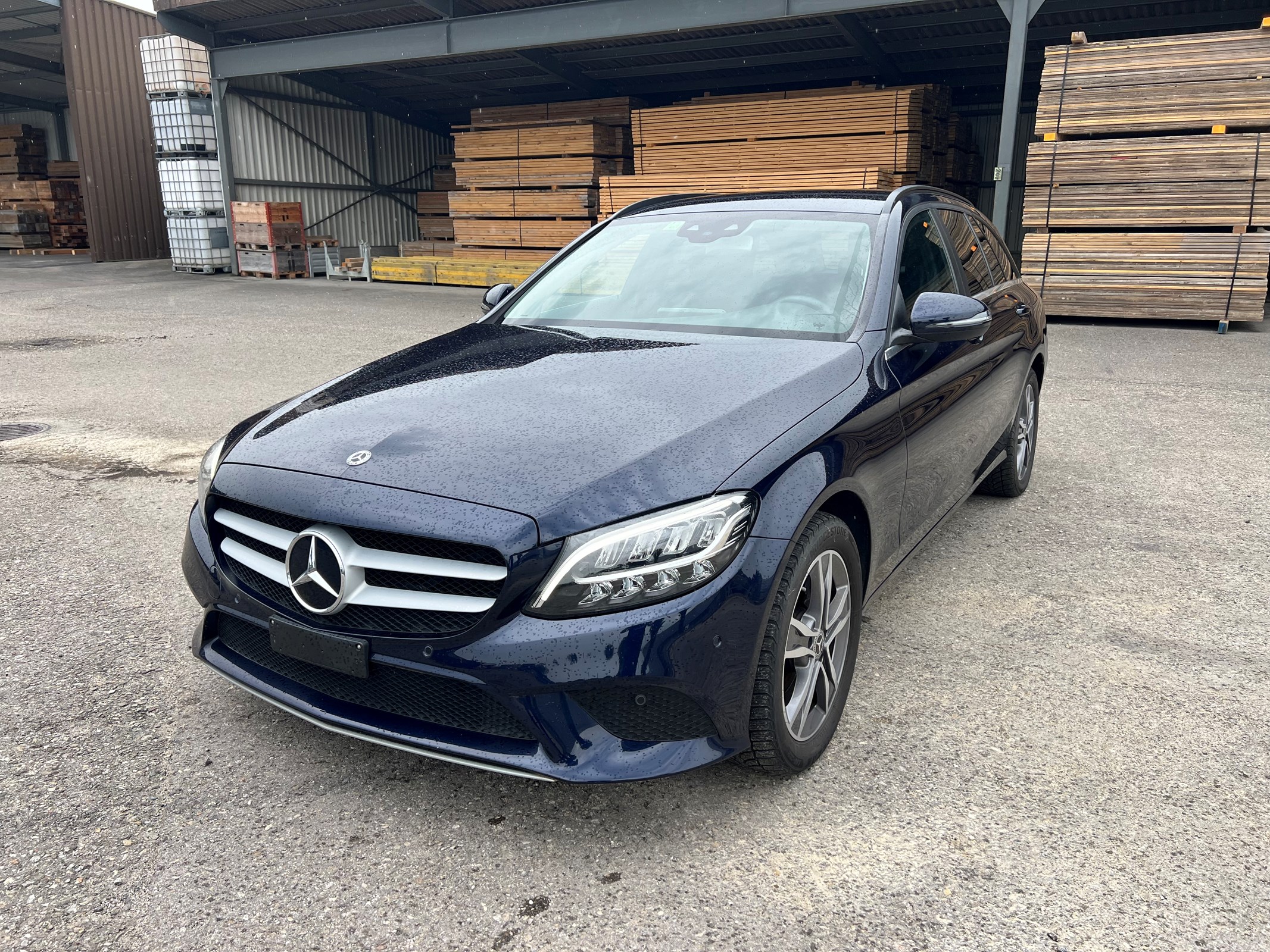 MERCEDES-BENZ C 220 d Swiss Star 4M 9G-Tronic