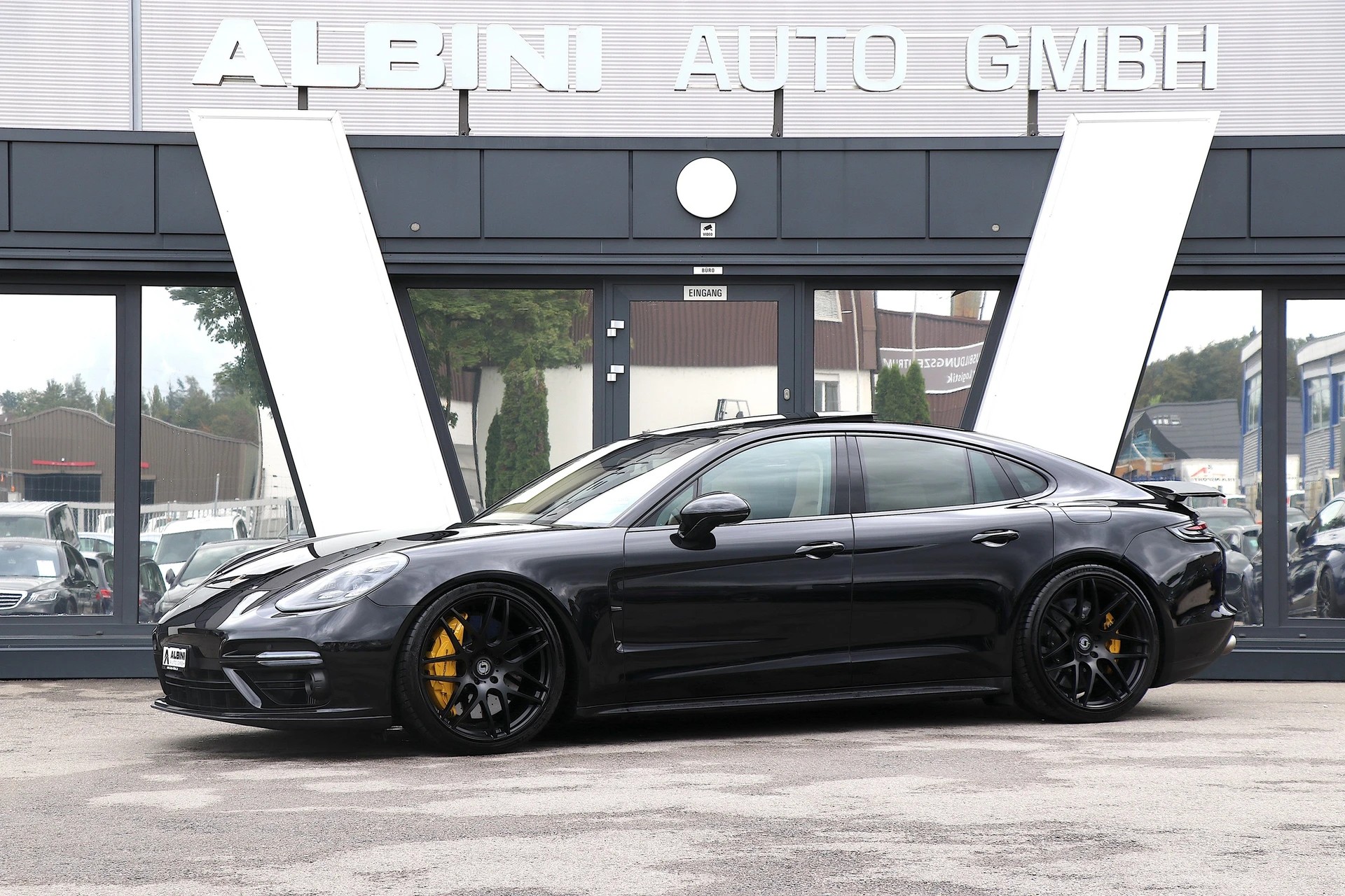 PORSCHE Panamera Turbo S *AKARAPOVIC* E-Hybrid PDK