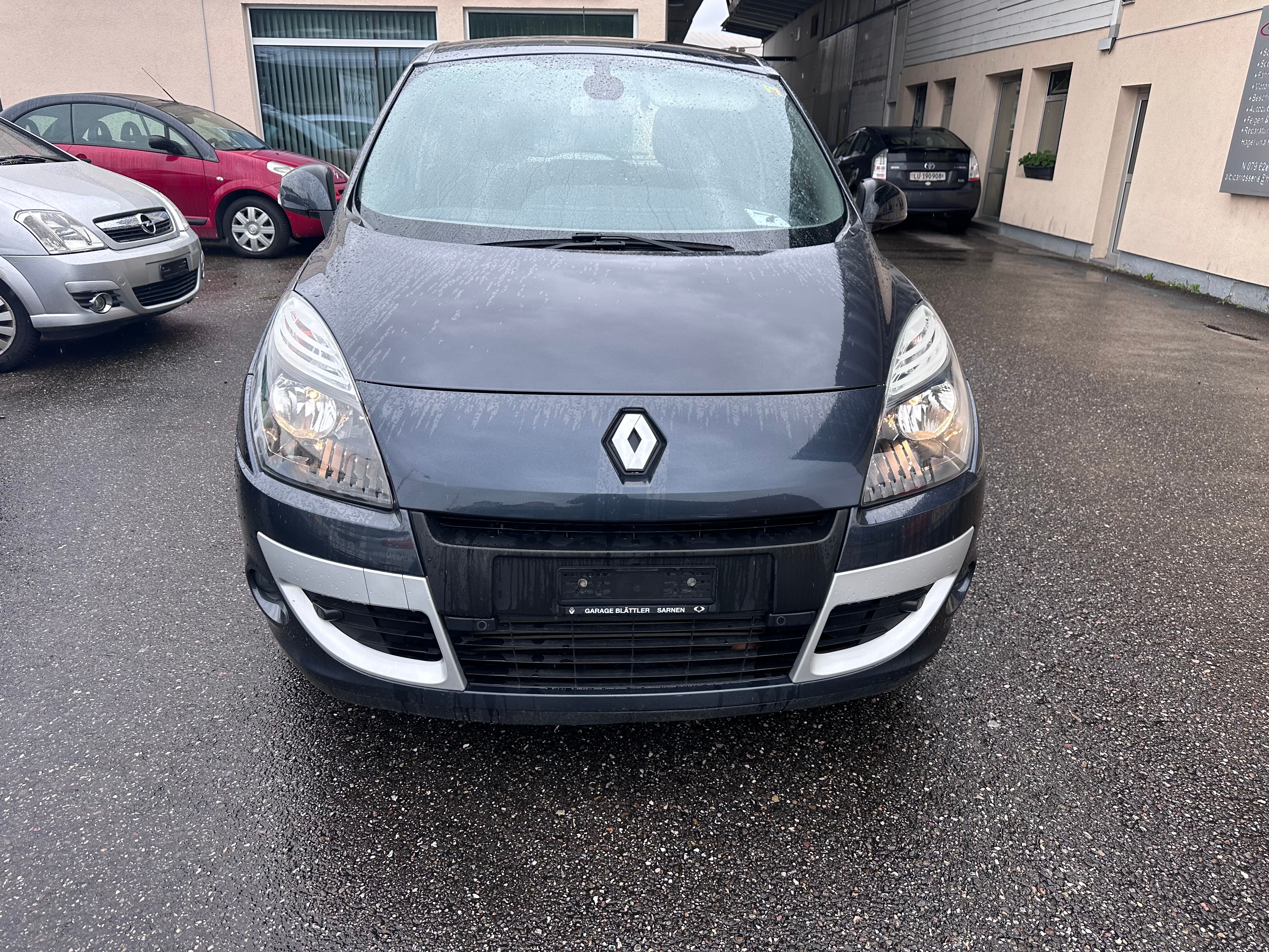 RENAULT SCENIC