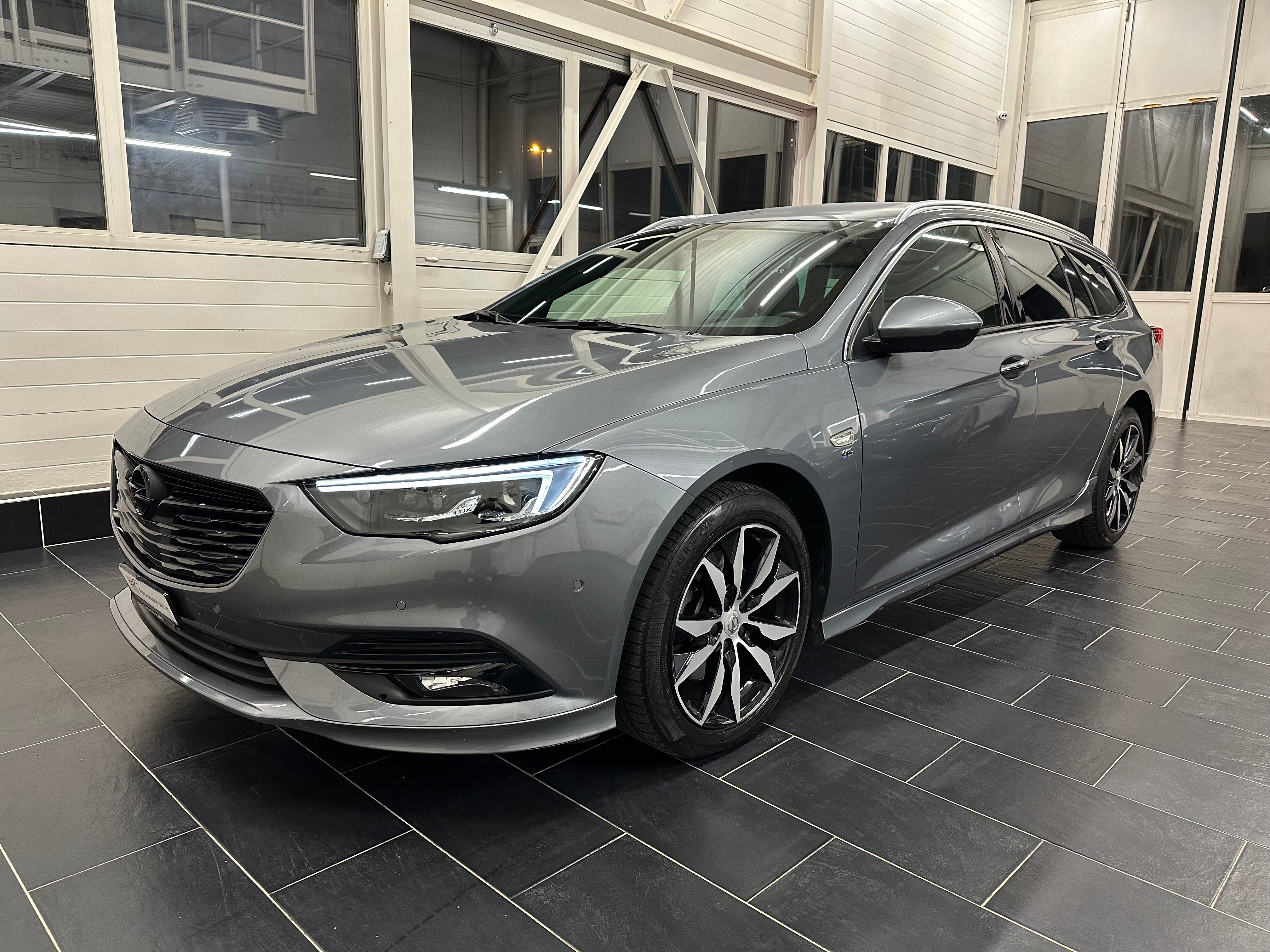 OPEL Insignia 2.0 CDTI SportsTourer Exclusive Automatic