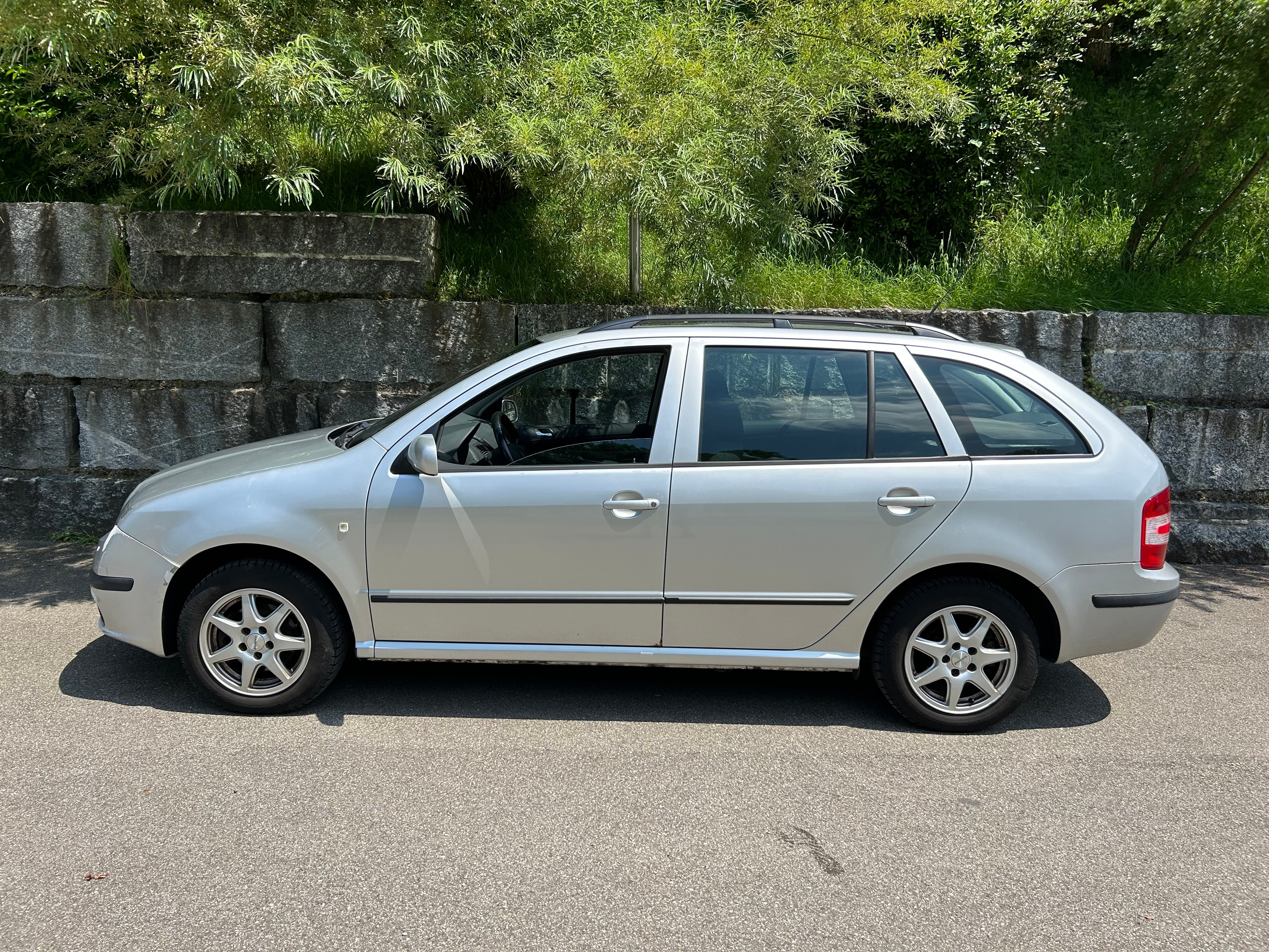 SKODA Fabia 1.4 16V Elegance