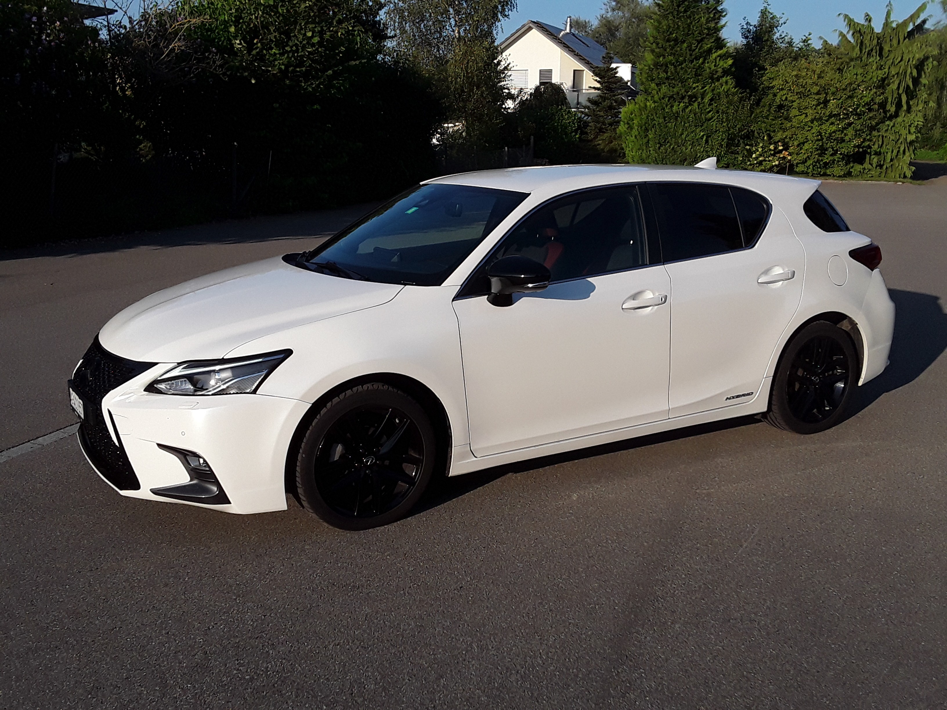 LEXUS CT 200h 1.8 NewBalance CVT