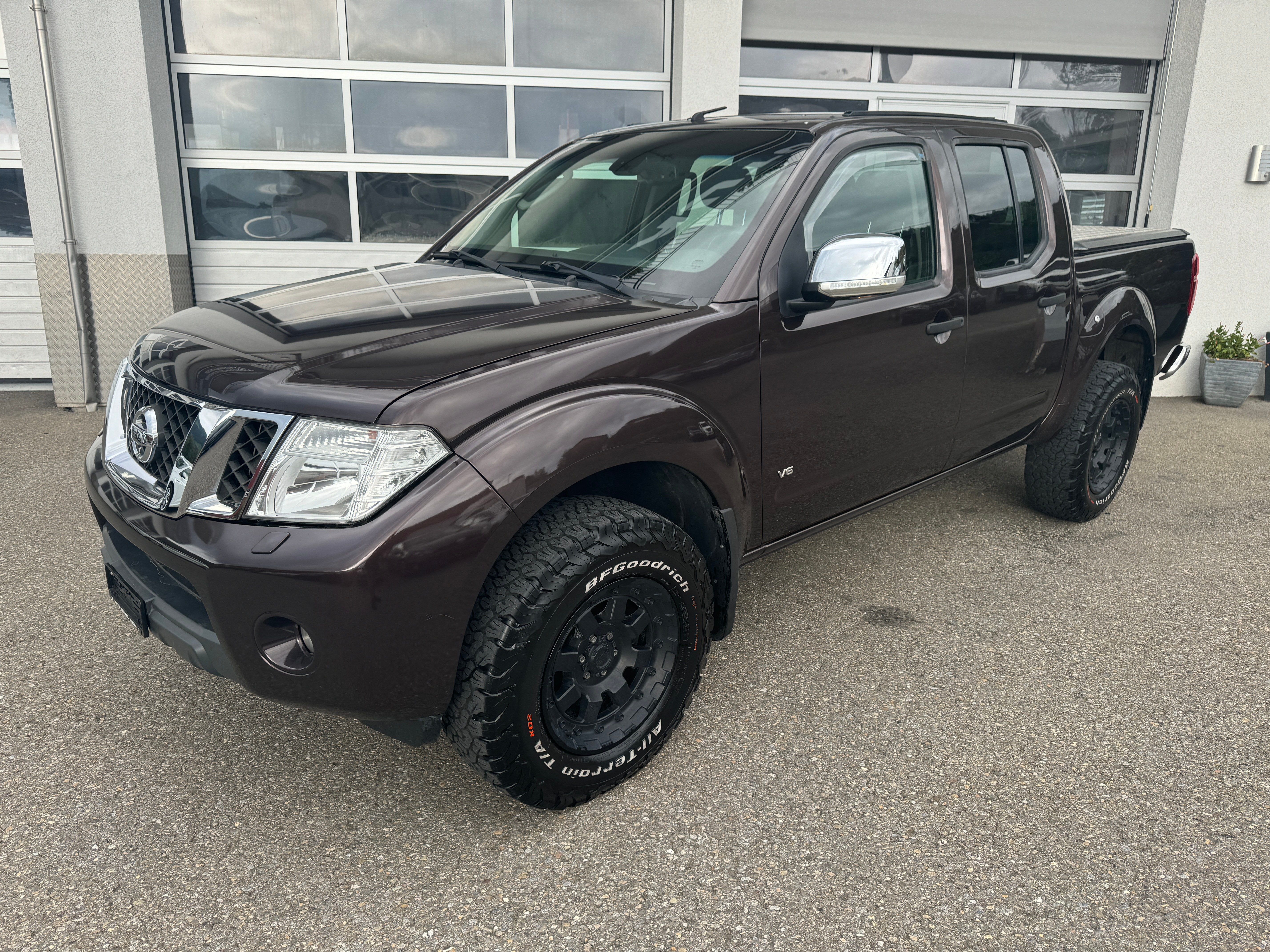 NISSAN Navara V6 Double Cab LE 3.0 dCi 4WD Automat