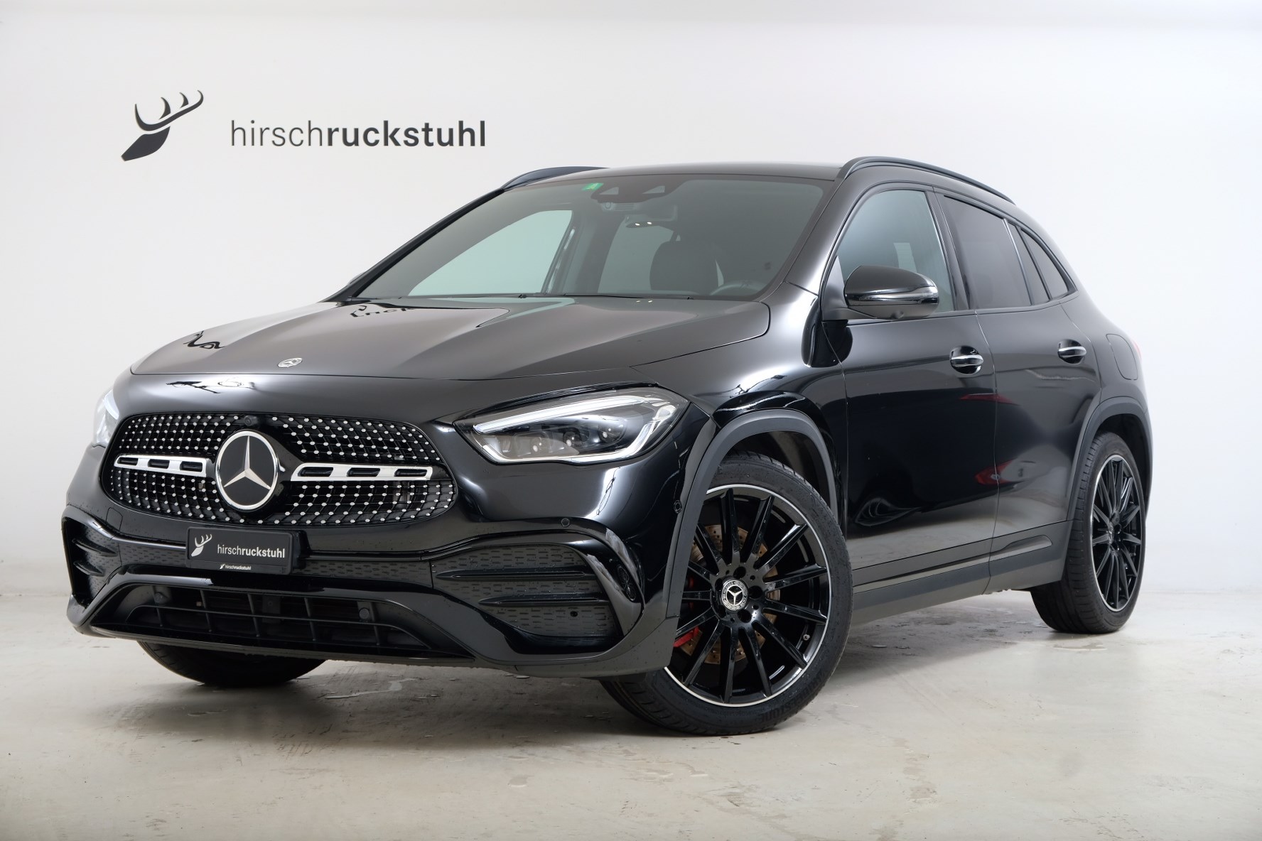 MERCEDES-BENZ GLA 250 4Matic AMG Line 8G-DCT