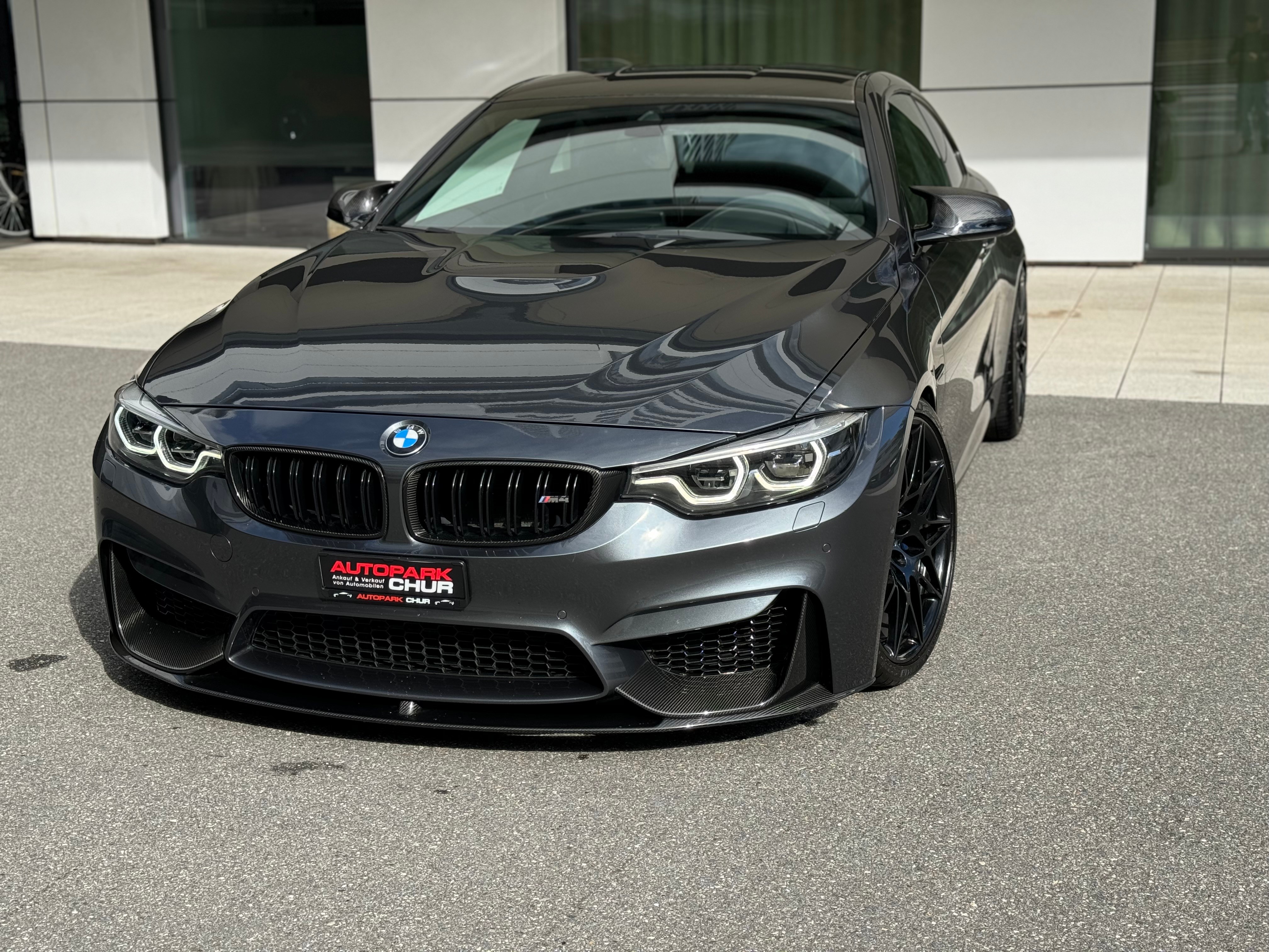 BMW M4 Coupé Competition DKG