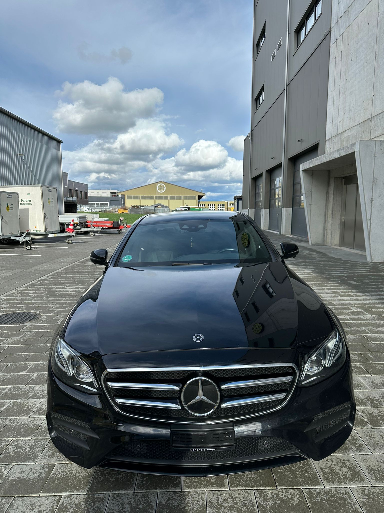 MERCEDES-BENZ E 220 d AMG Line 4Matic 9G-Tronic