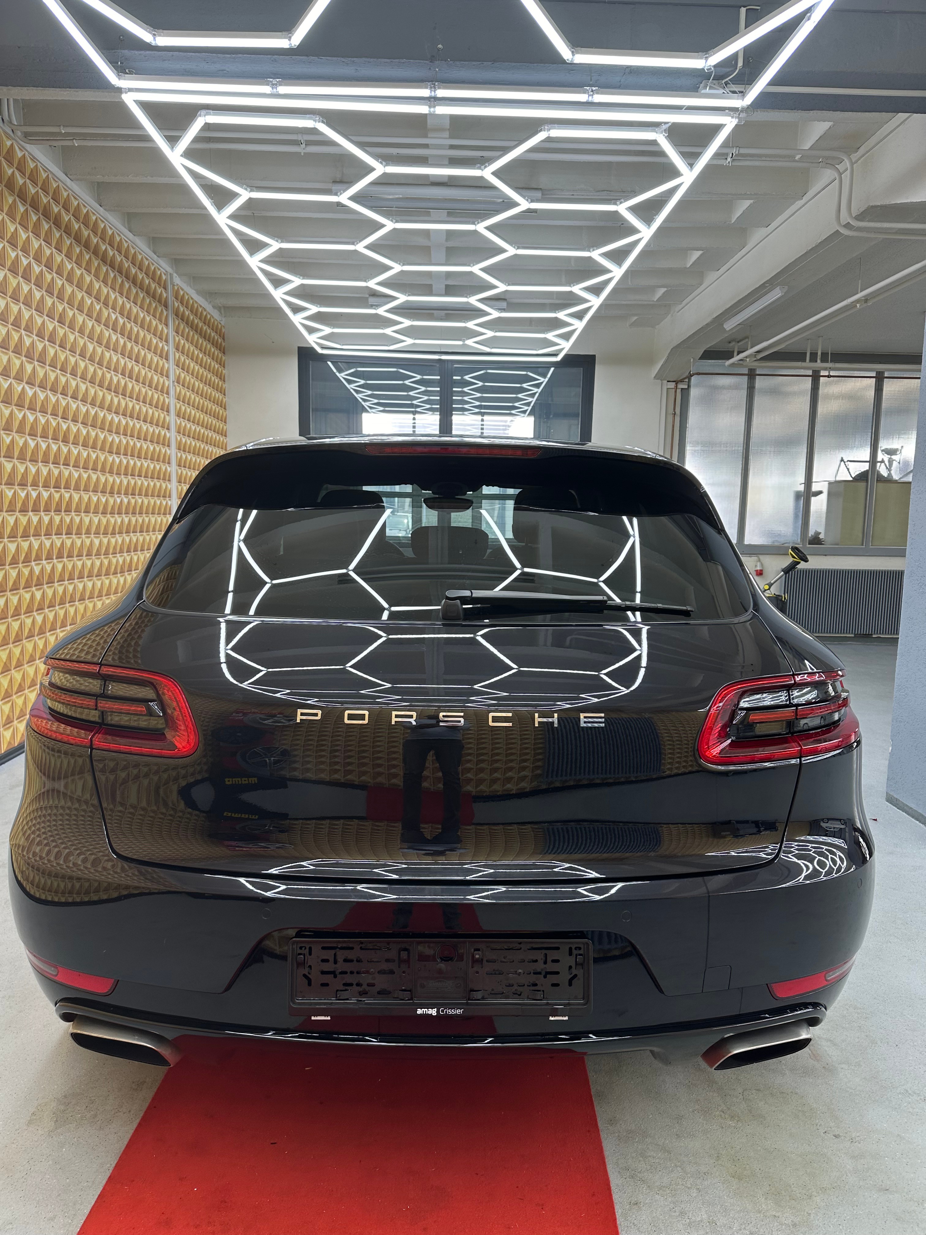 PORSCHE Macan PDK