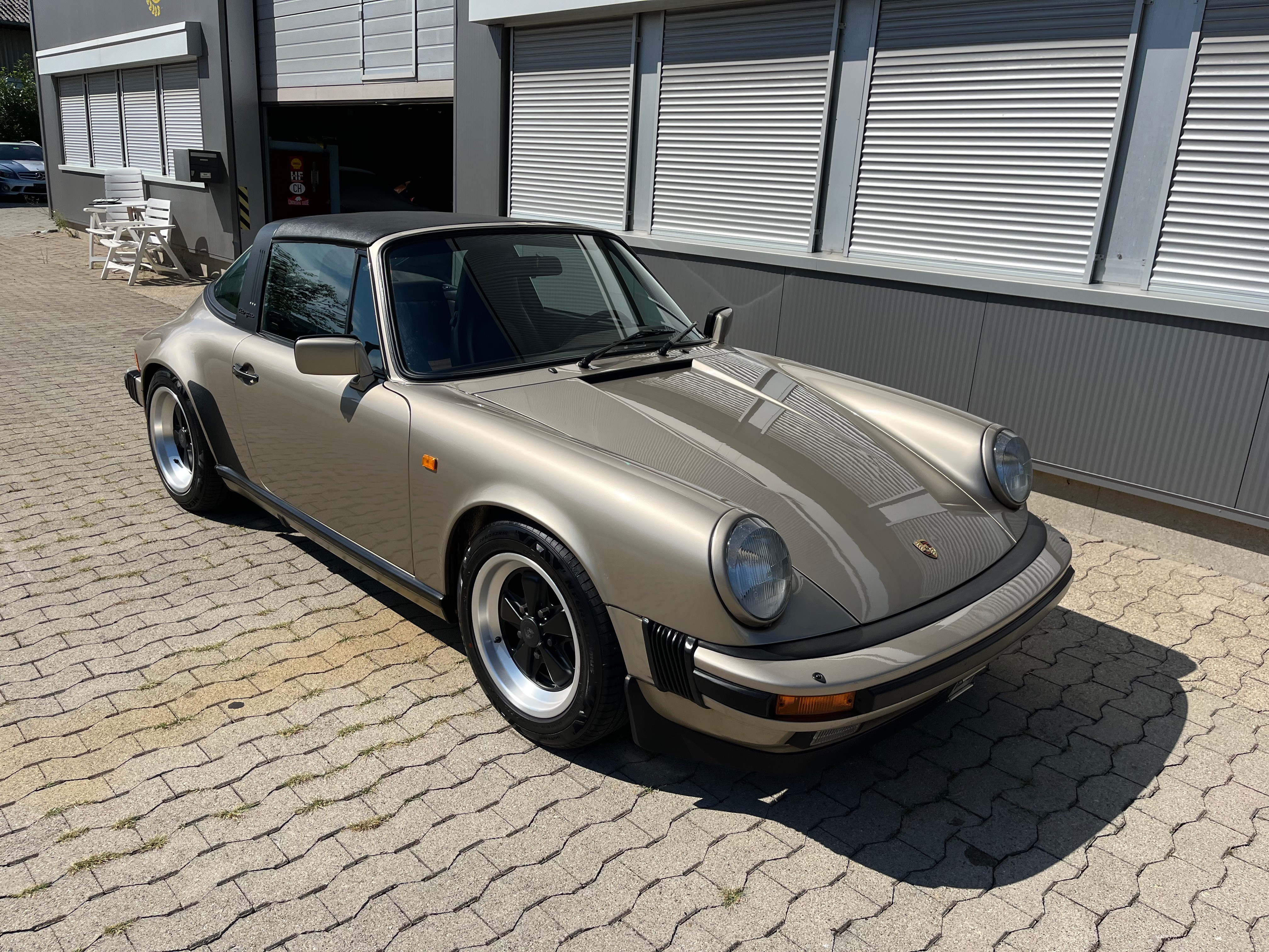 PORSCHE targa