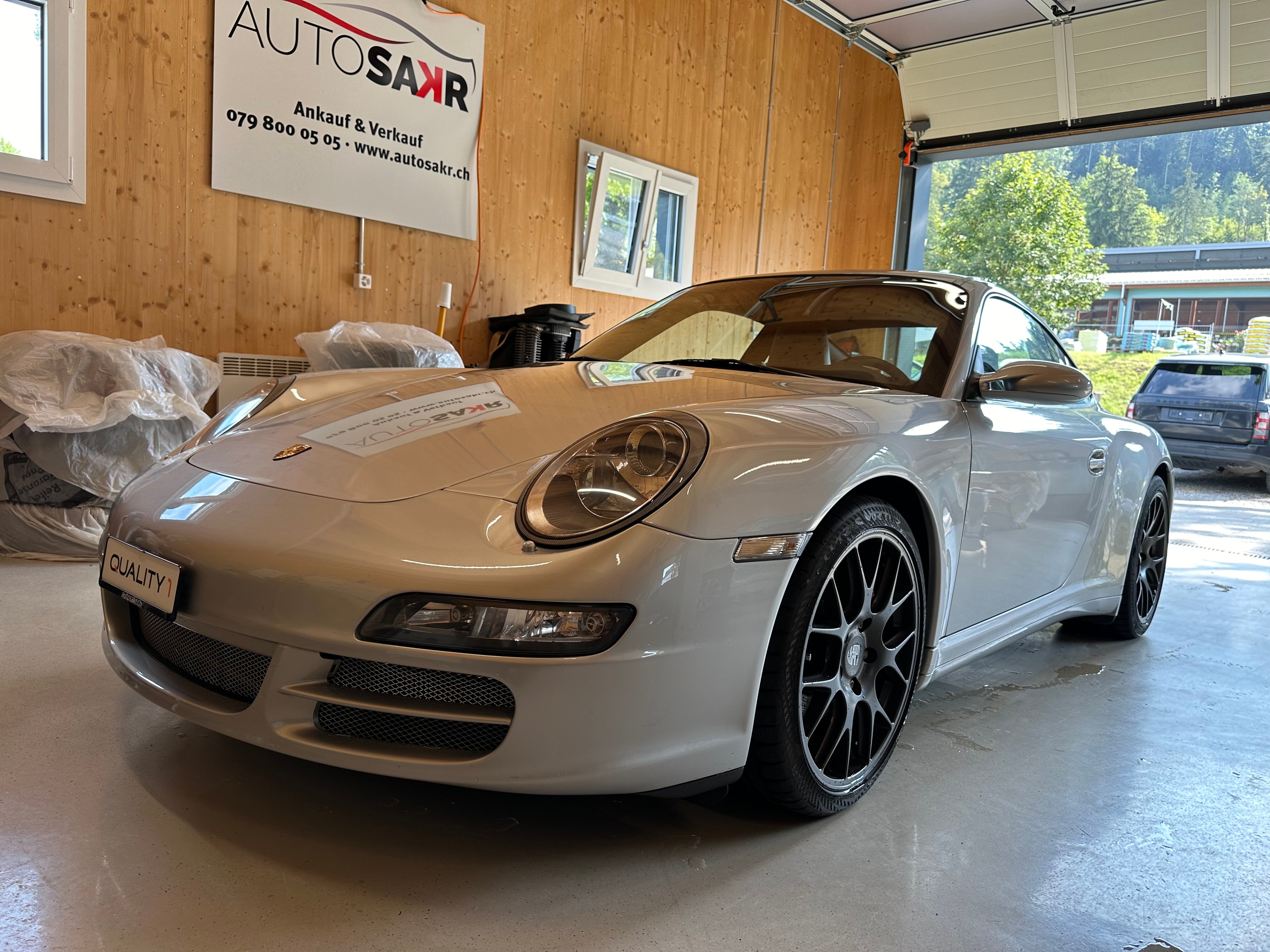 PORSCHE 911 Carrera 4S