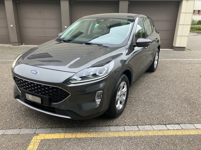 FORD Kuga 2.0 TDCi EcoBlue Cool & Connect 4WD