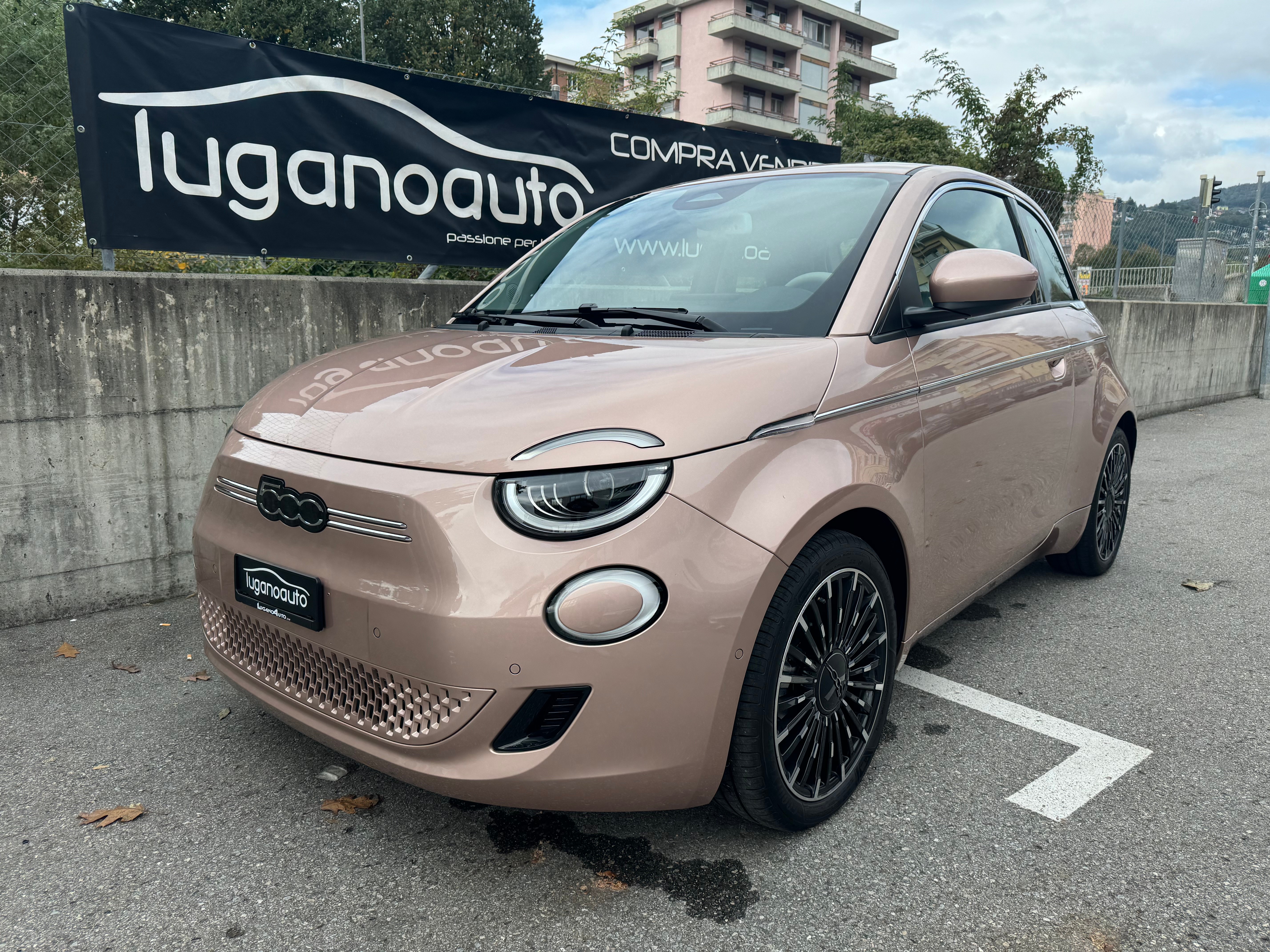 FIAT 500 electric 87 kW La Prima By Bocelli Top