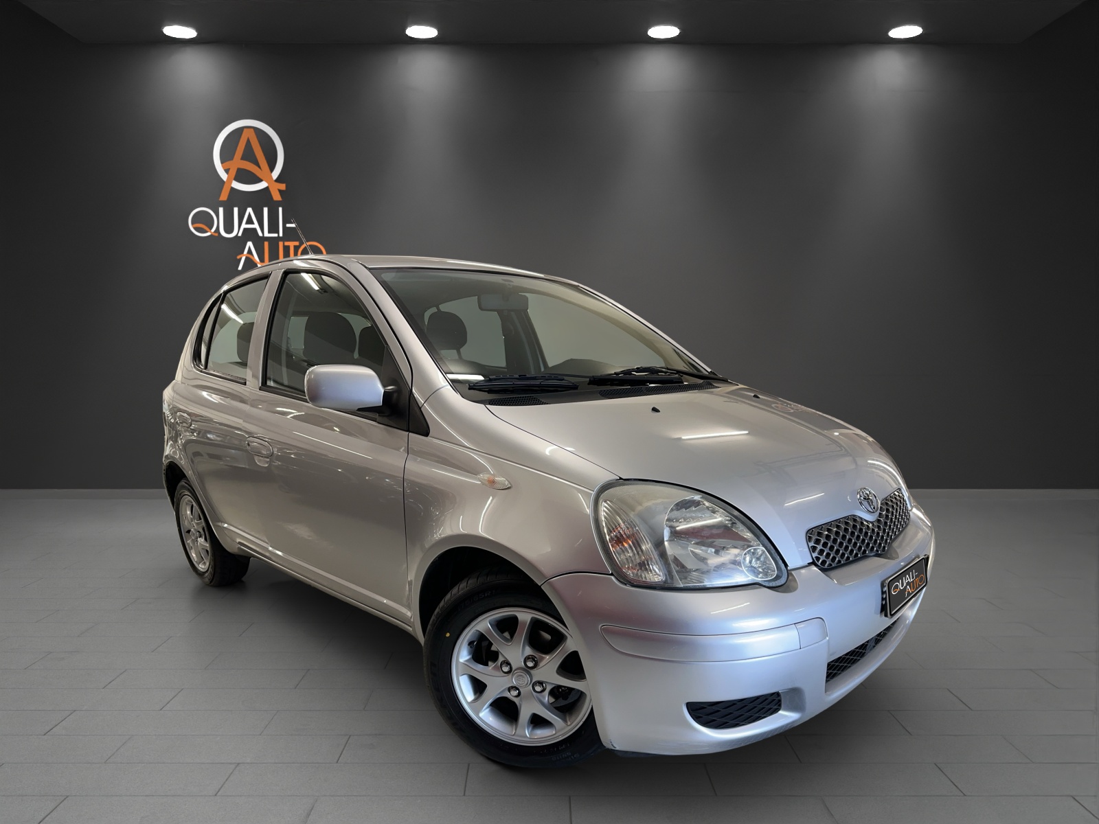 TOYOTA Yaris 1.3 Linea Luna