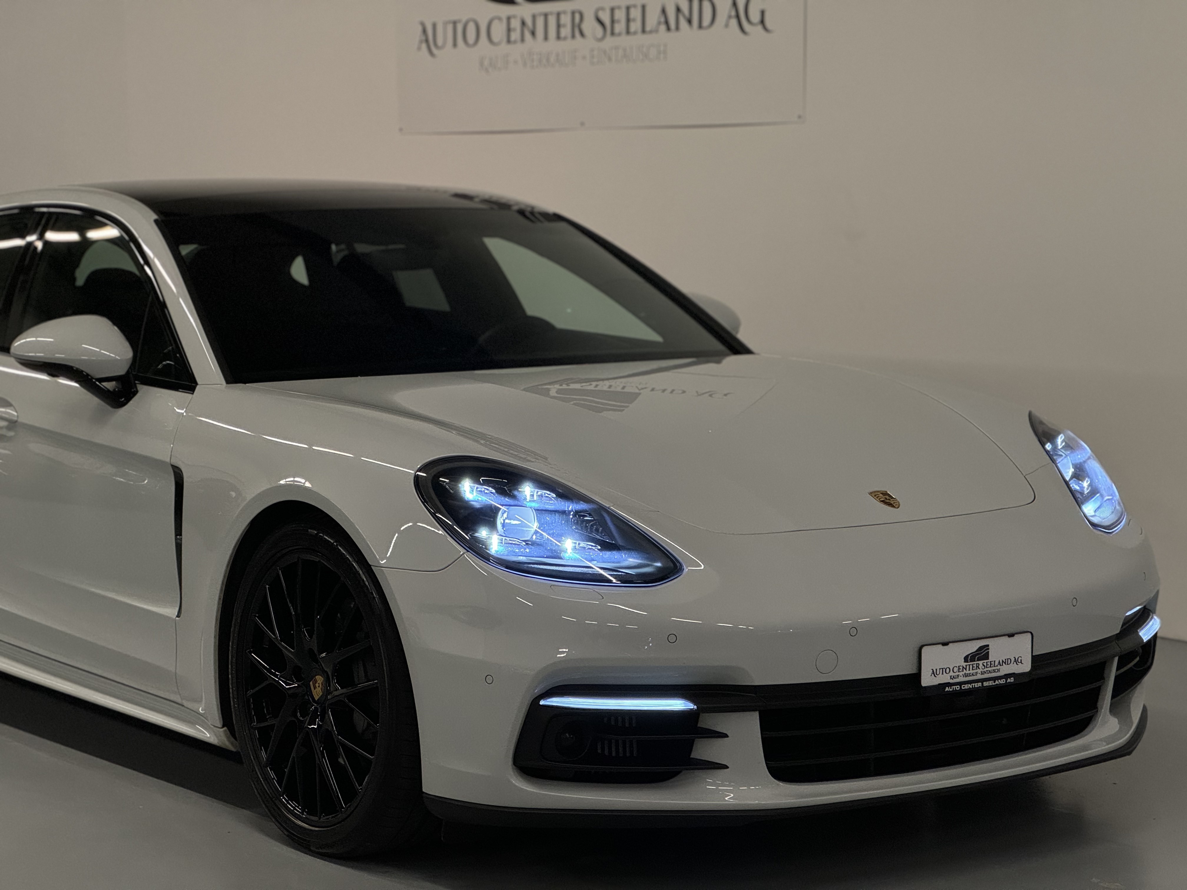 PORSCHE Panamera 4S PDK