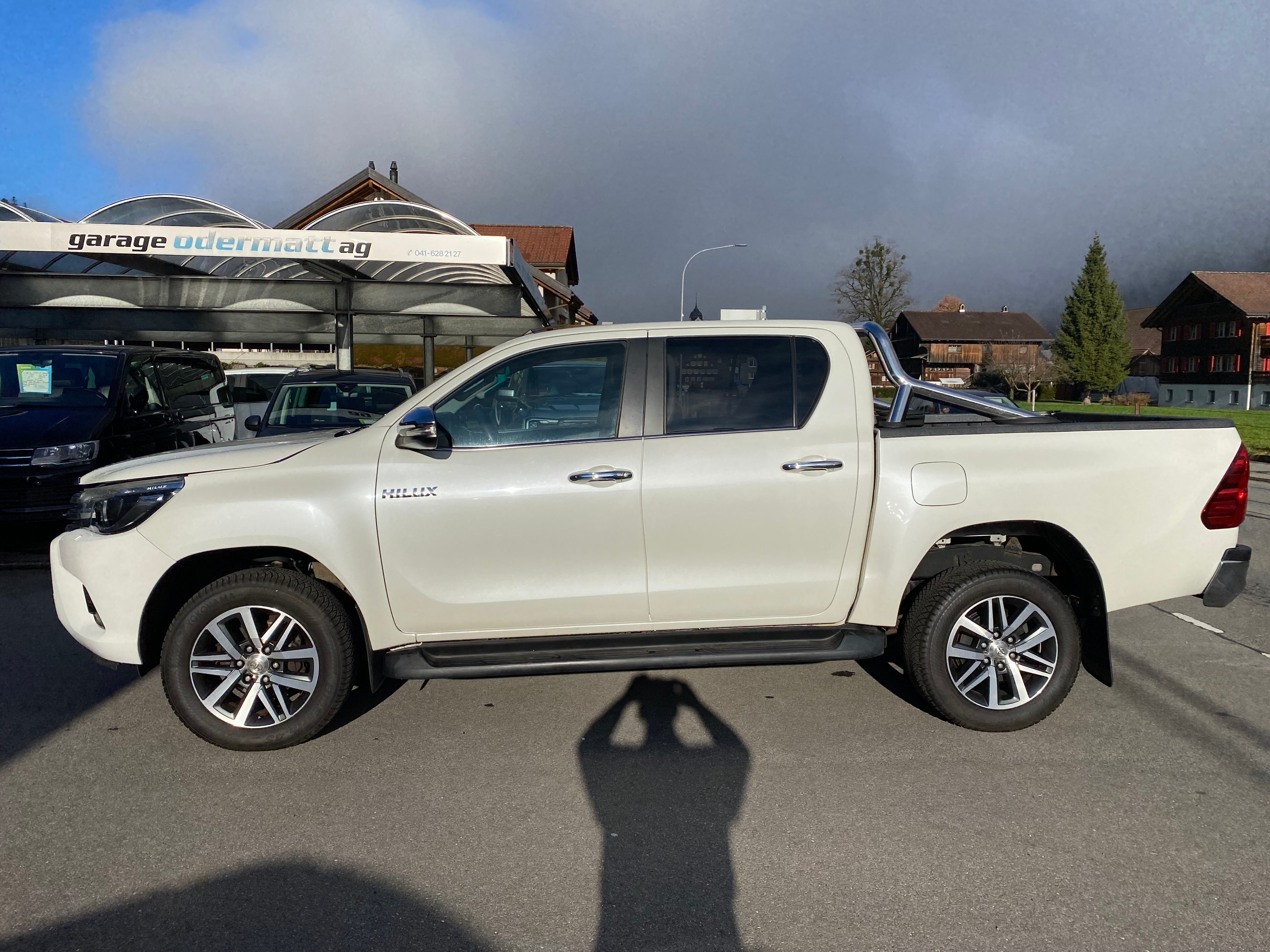 TOYOTA Hilux 2.4-4D Sol Premium Double Cab 4x4 A