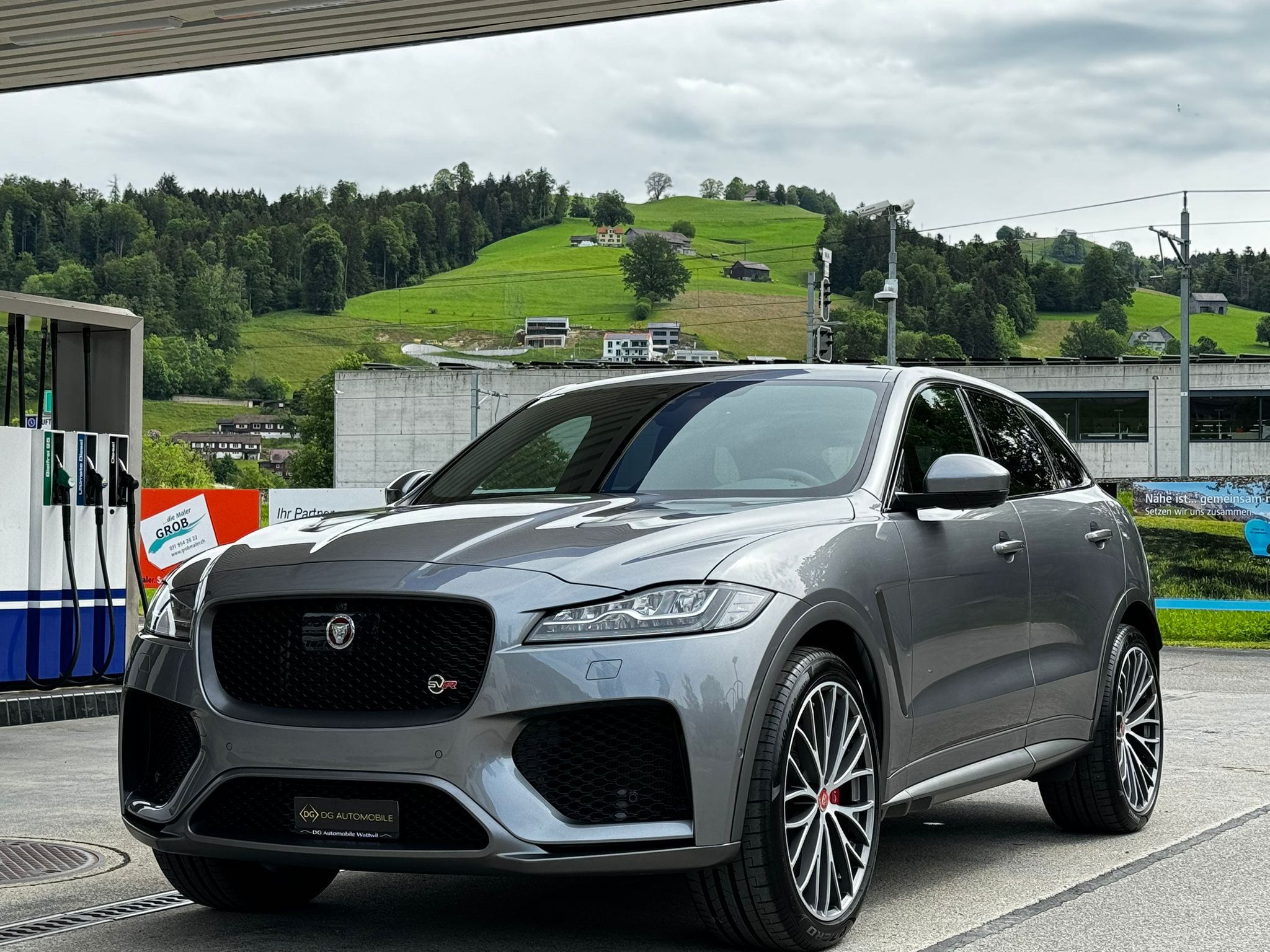 JAGUAR F-Pace 5.0 V8 SVR AWD Automatik *CH-Fahrzeug**Top Zustand**Top Ausstattung**Anhängerkupplung*