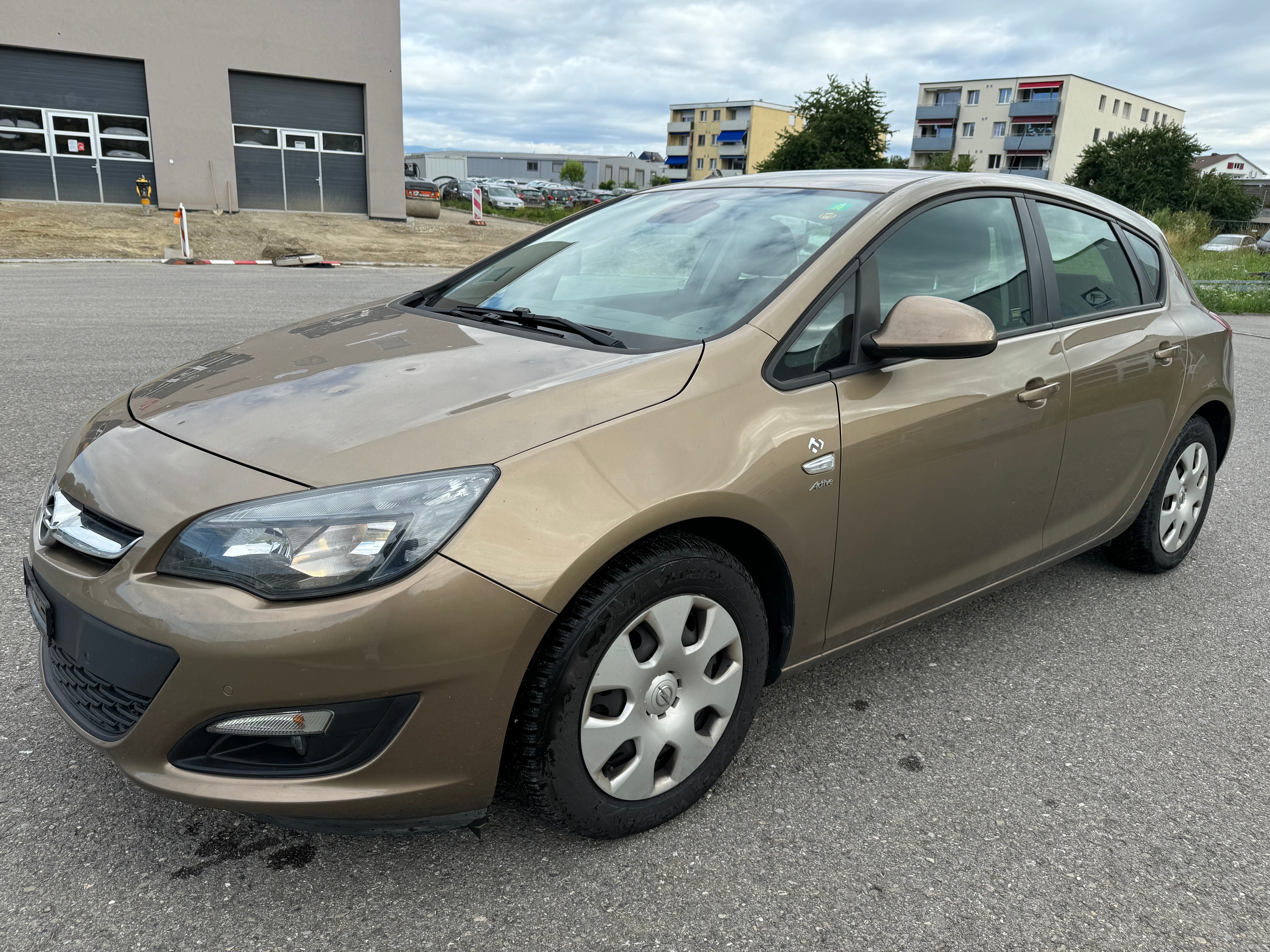 OPEL Astra 1.4i 16V Turbo Active Edition Automatic