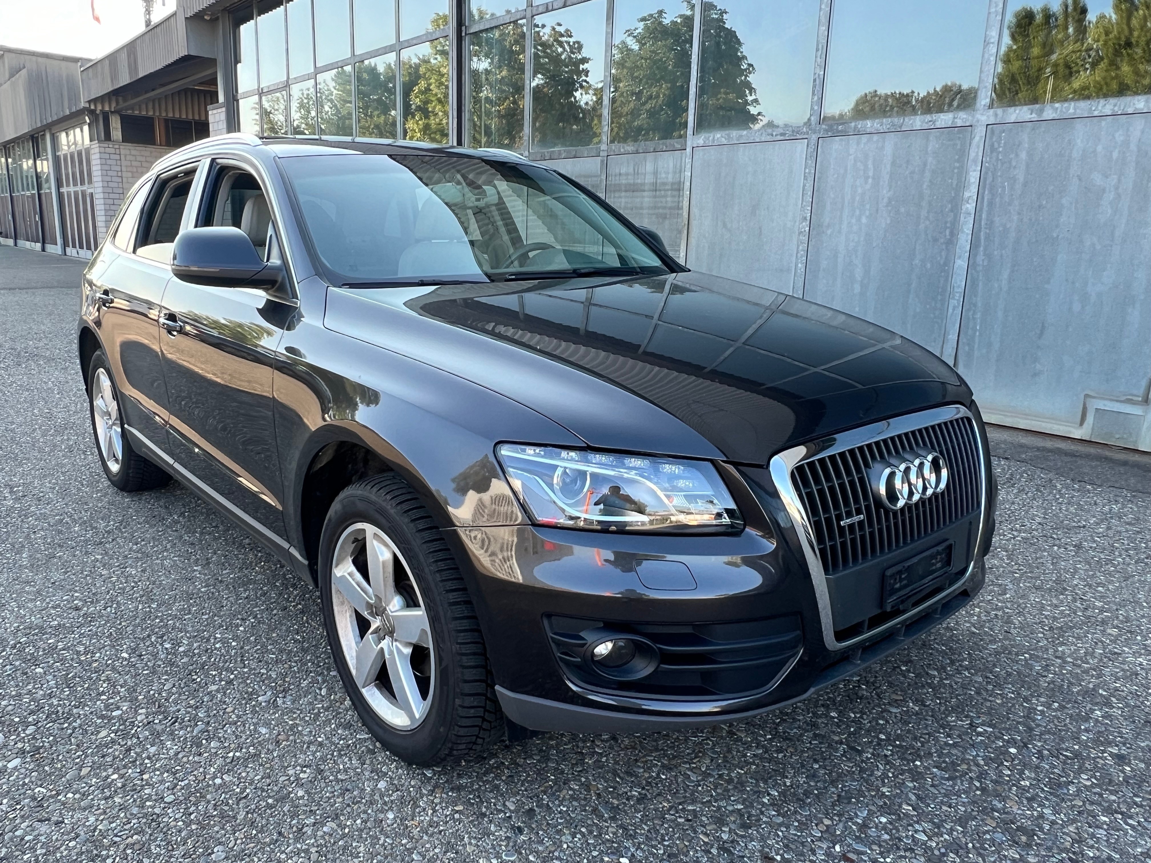 AUDI Q5 2.0 TFSI quattro S-tronic