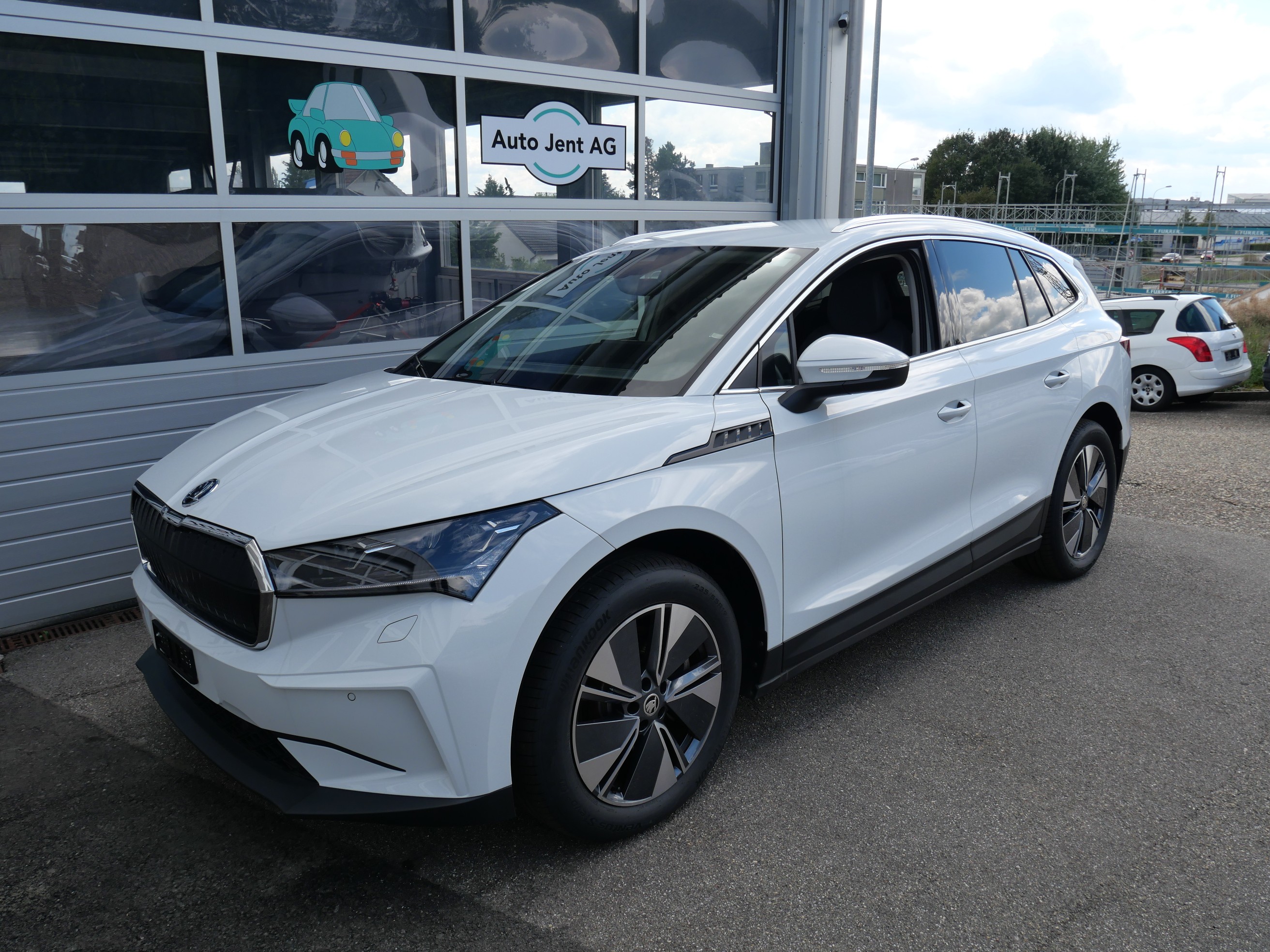 SKODA Enyaq iV 80x