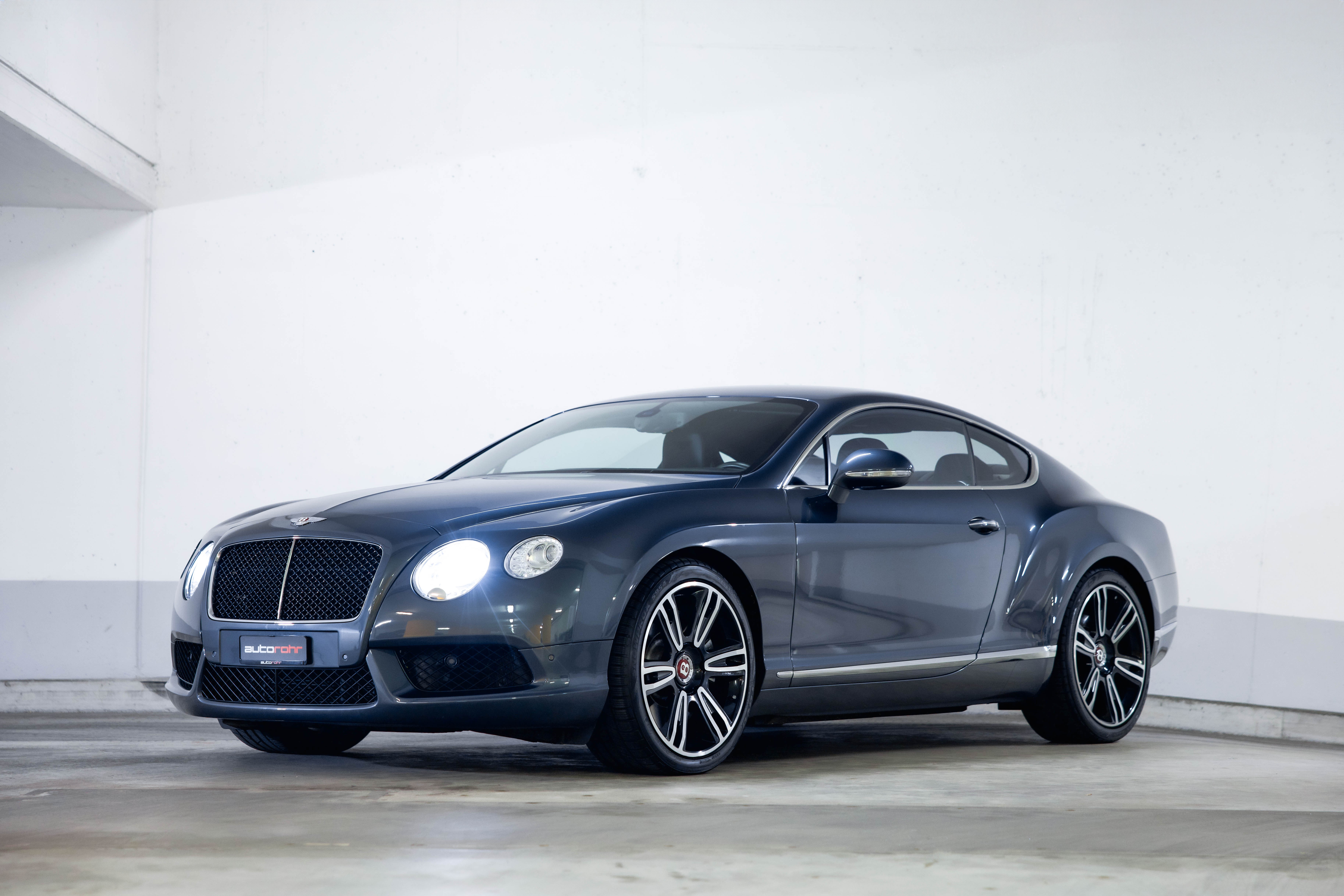 BENTLEY Continental GT 4.0 V8