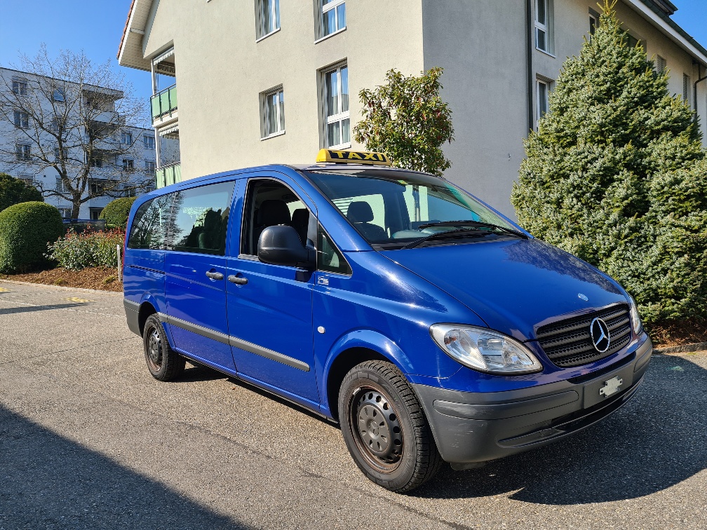 MERCEDES-BENZ Vito 111 CDI