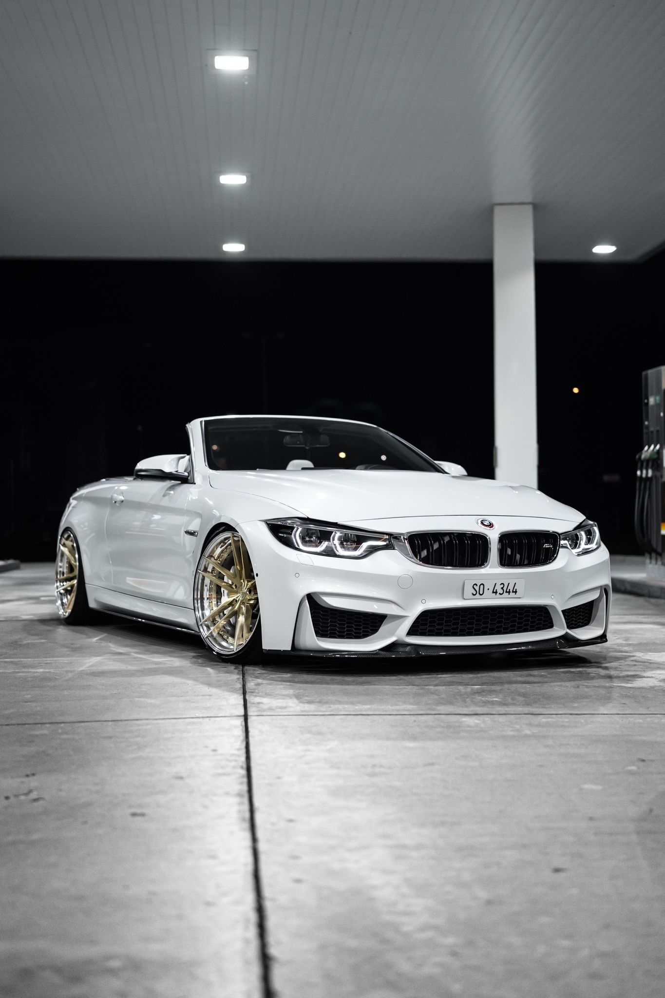 BMW M4 Cabriolet DKG