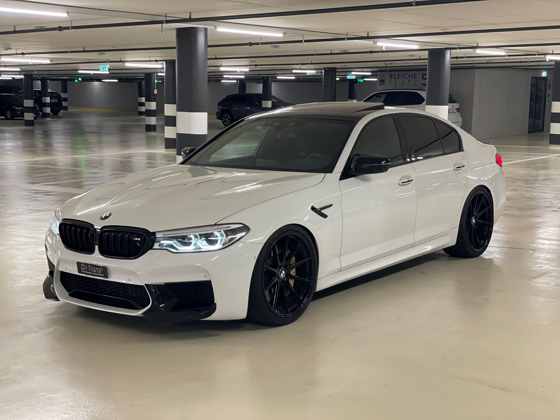 BMW M5 xDrive Drivelogic