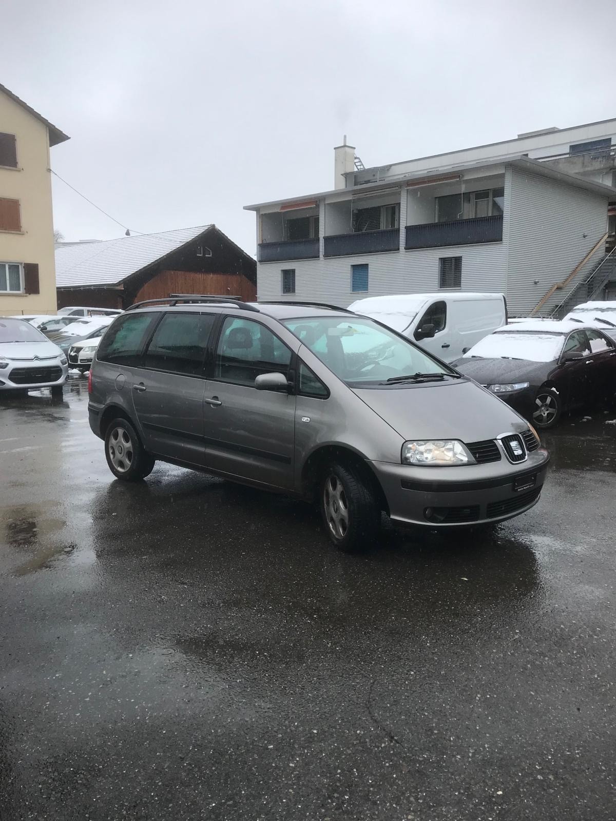 SEAT Alhambra 1.8 T Reference