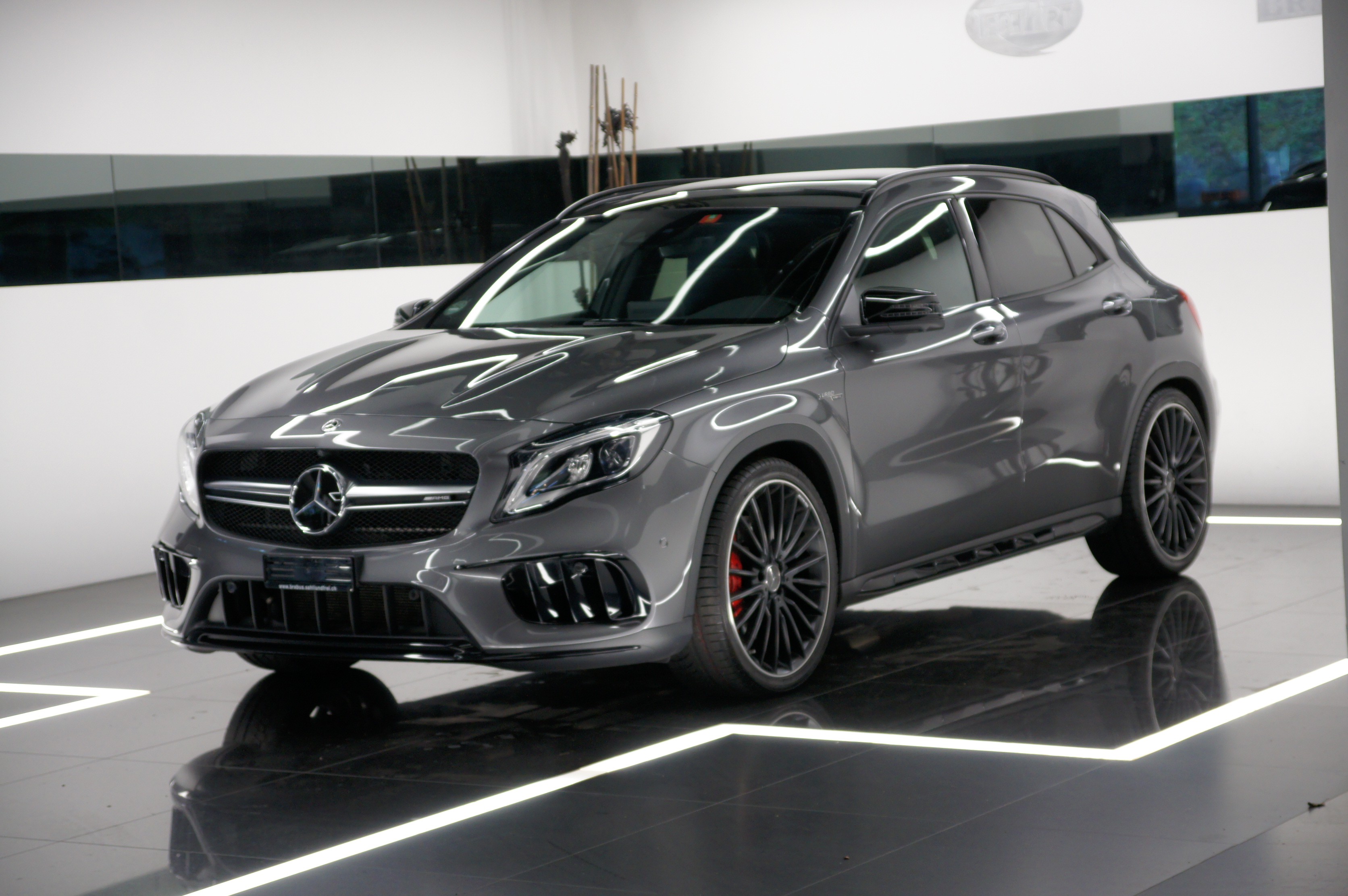 MERCEDES-BENZ GLA 45 AMG 4Matic