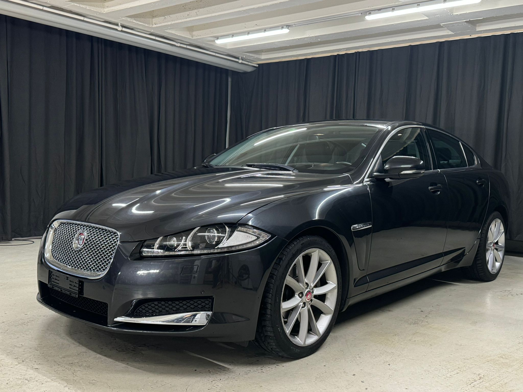 JAGUAR XF 3.0d V6 Premium Luxury