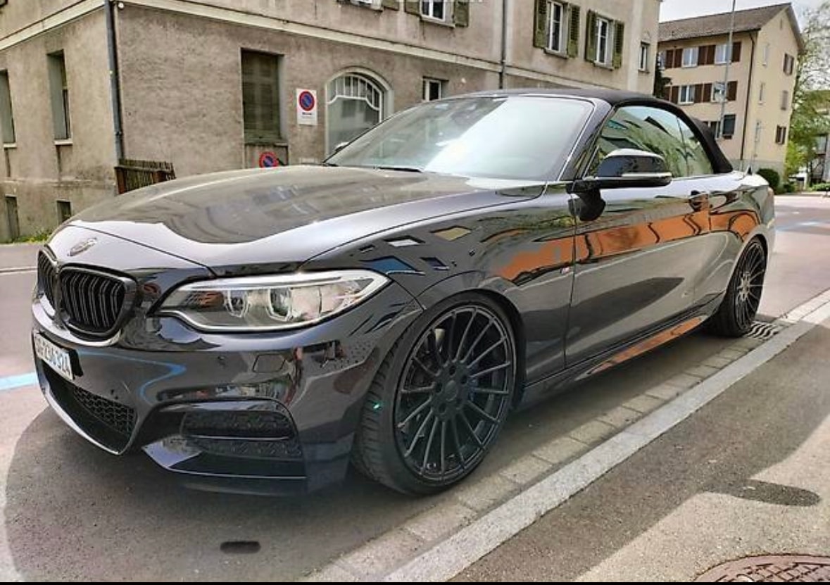 BMW M235