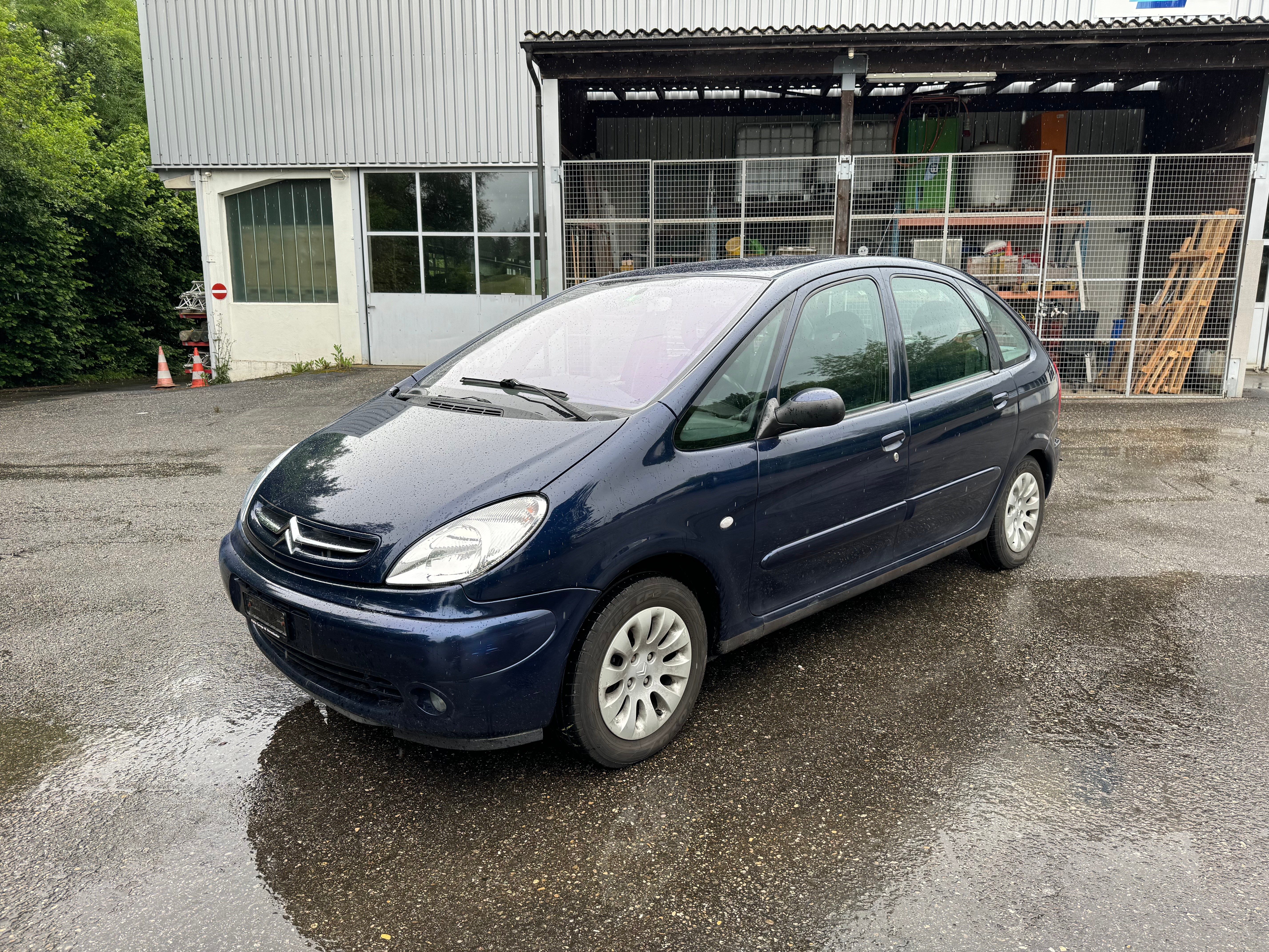 CITROEN Xsara Picasso 2.0i 16V Exclusive Automatic