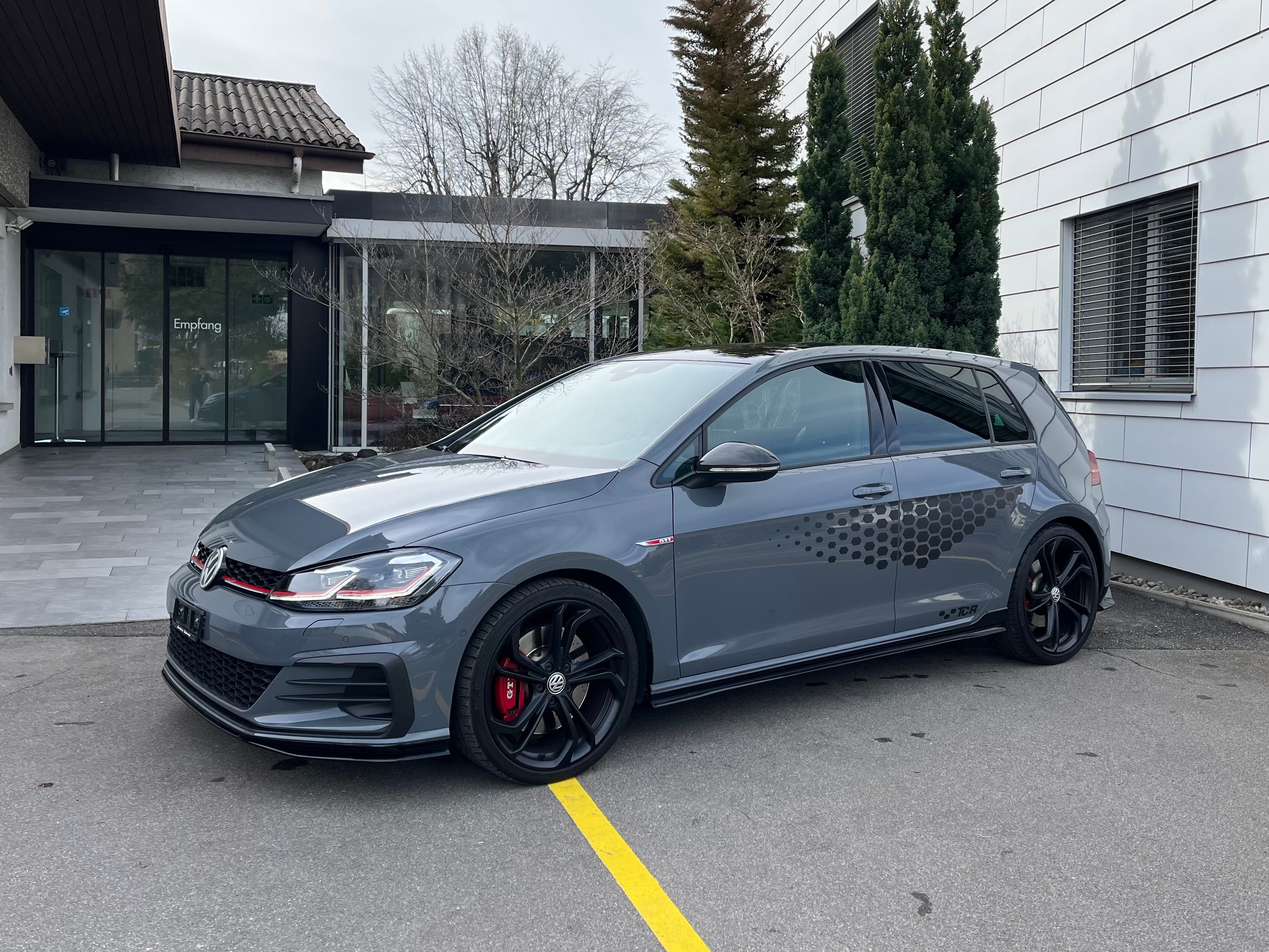 VW Golf 2.0 TSI GTI TCR DSG *CH-Fahrzeug*Special Edition*Garantie*