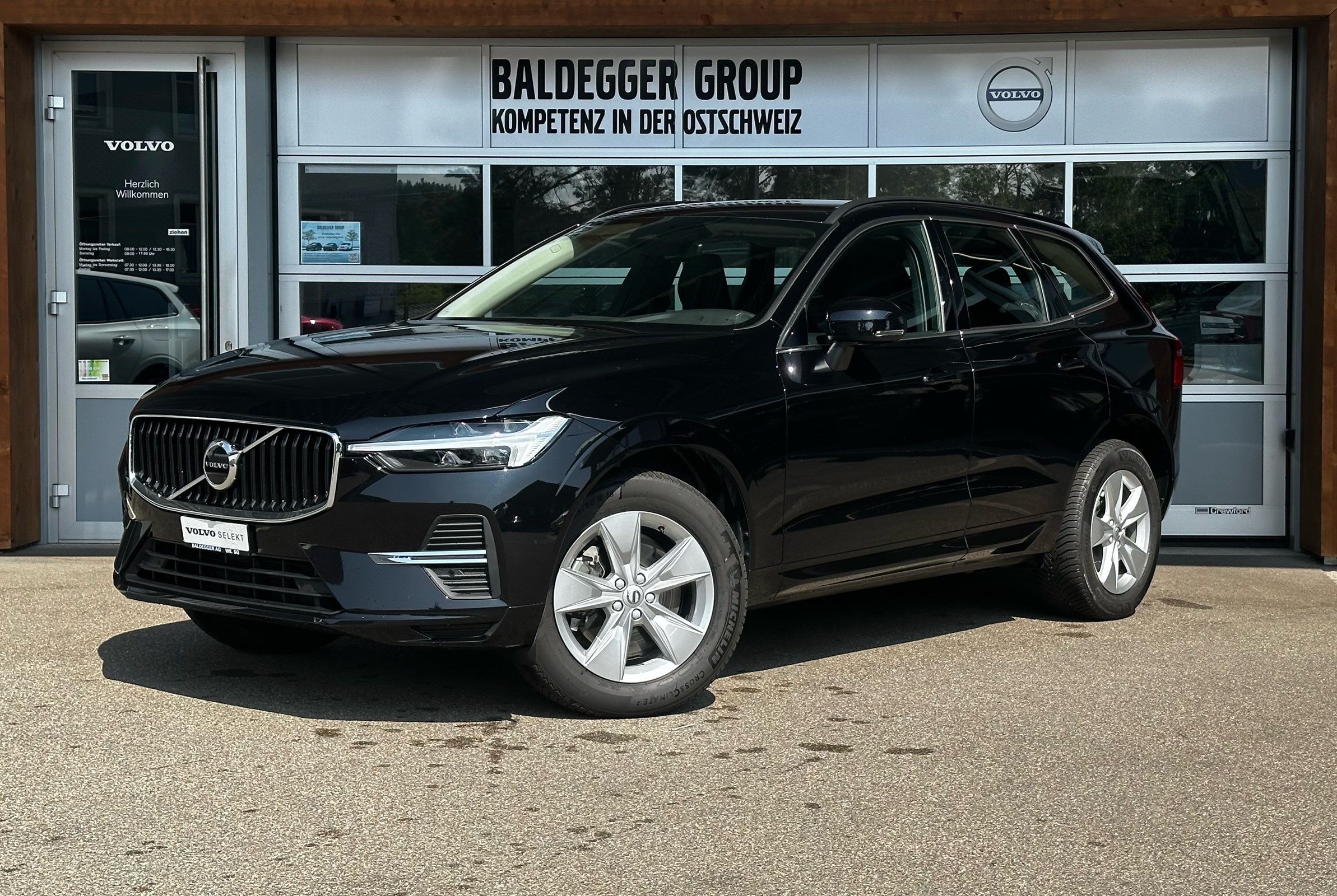 VOLVO XC60 2.0 B4 MH Core AWD