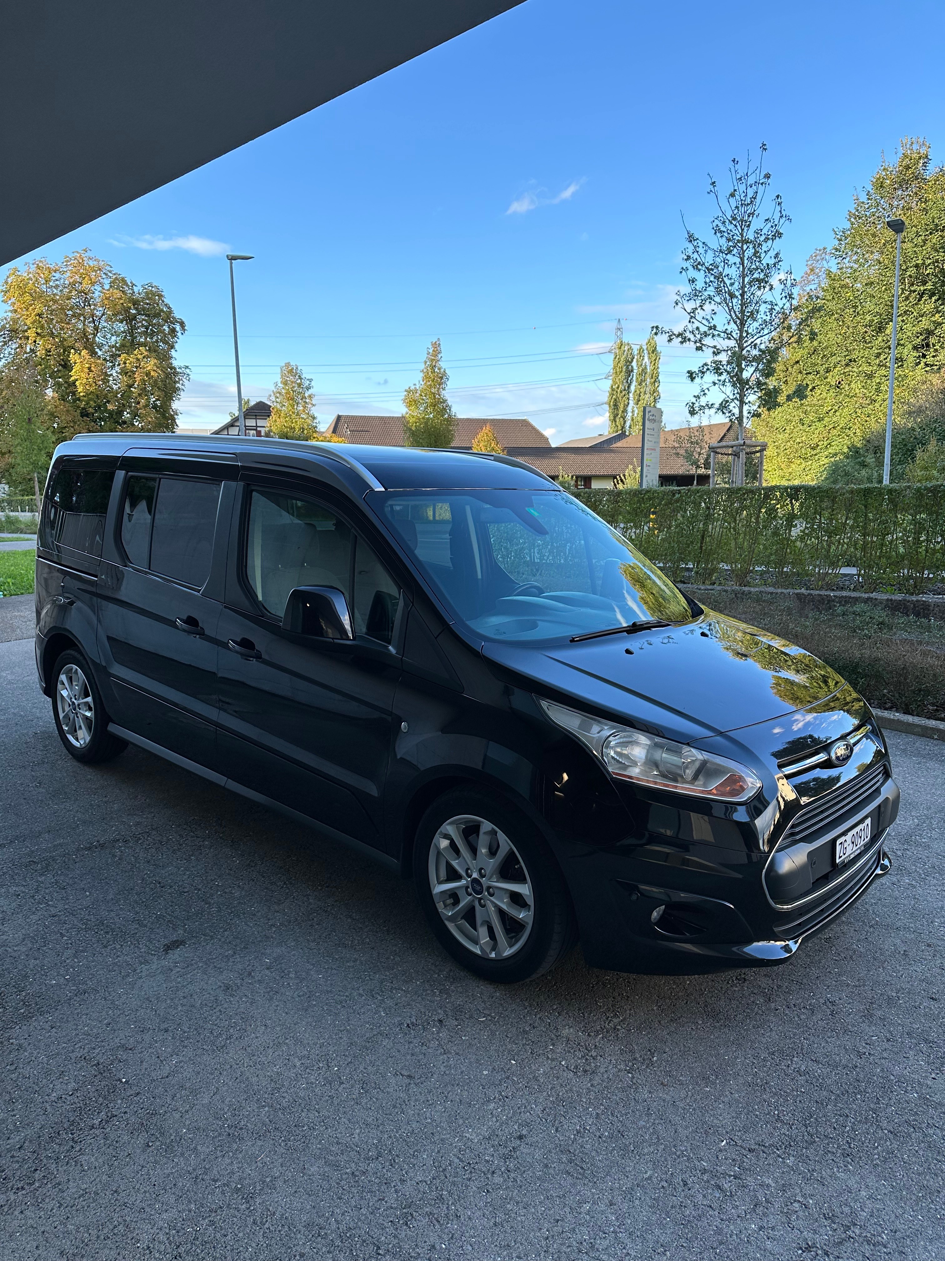 FORD Grand Tourneo Connect 1.6 SCTi Titanium Automatic