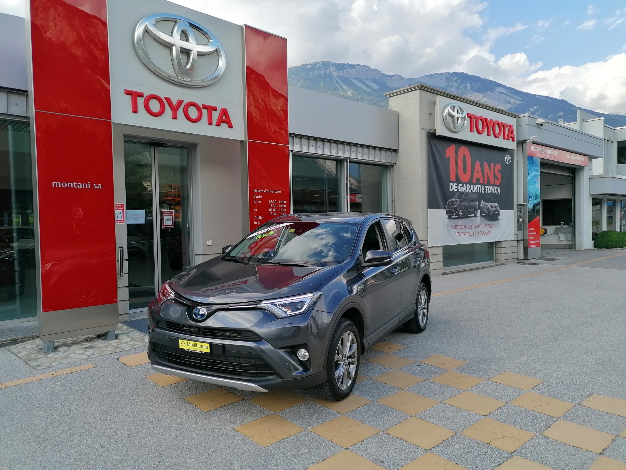 TOYOTA RAV-4 RAV4 2.5 HSD Sol Premium