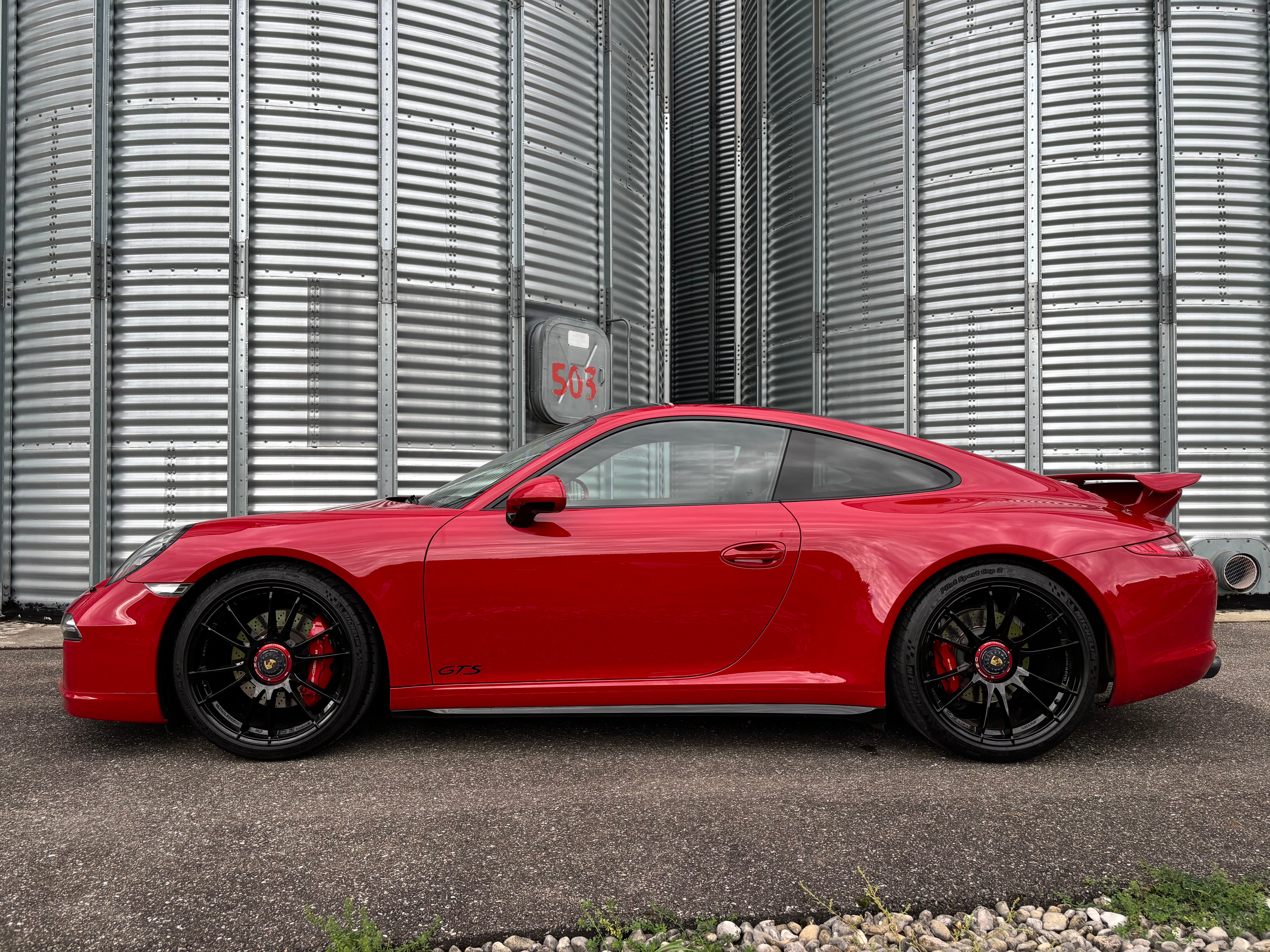 PORSCHE 911 Carrera 4 GTS PDK