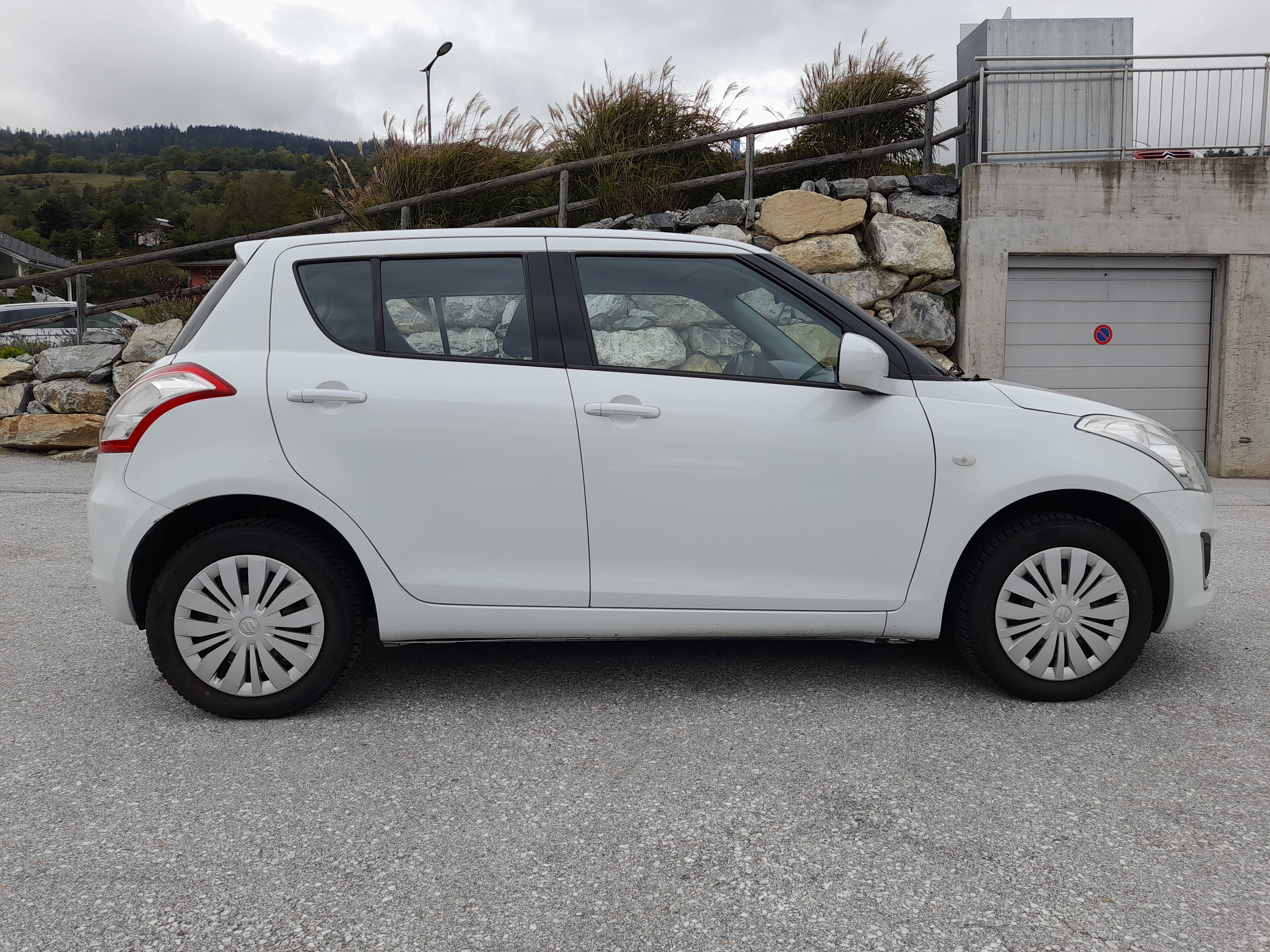 SUZUKI Swift 1.2i 16V Unico 4x4