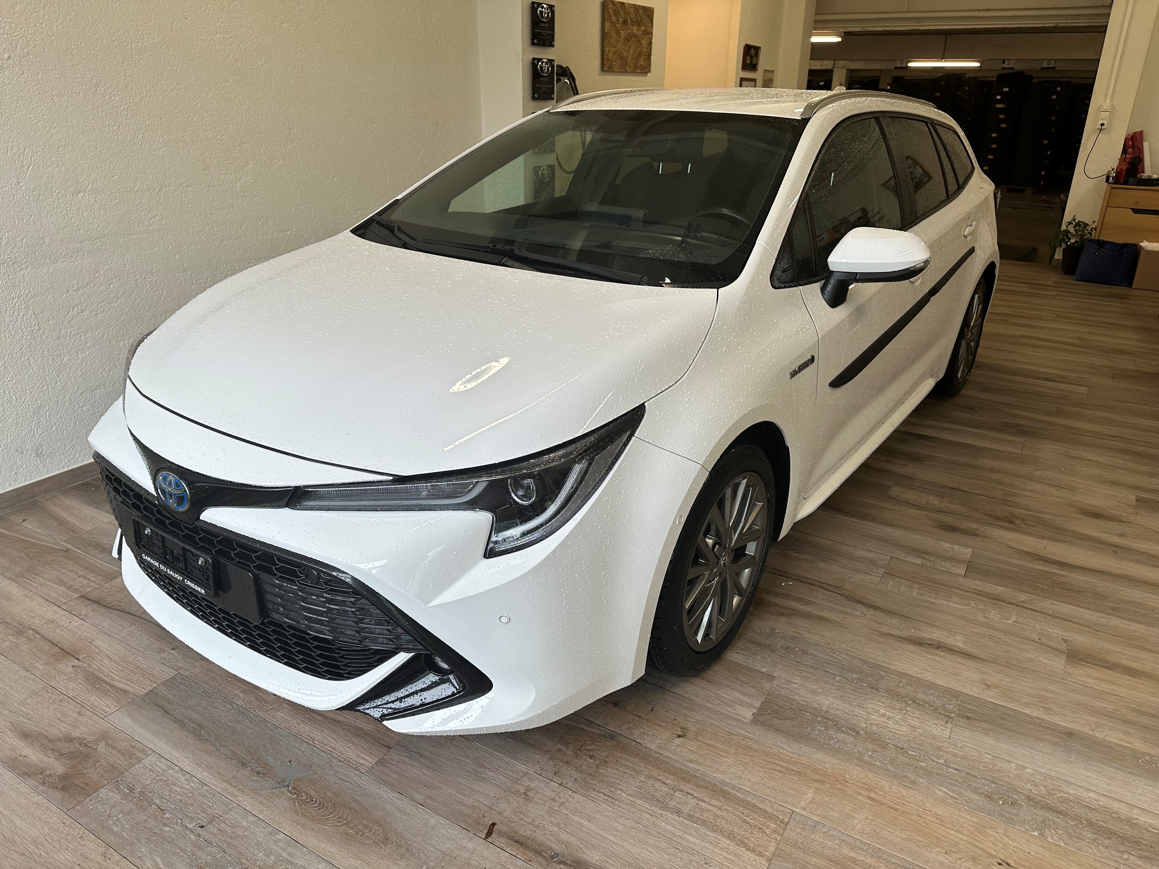 TOYOTA Corolla Touring Sports 2.0 HSD Trend e-CVT