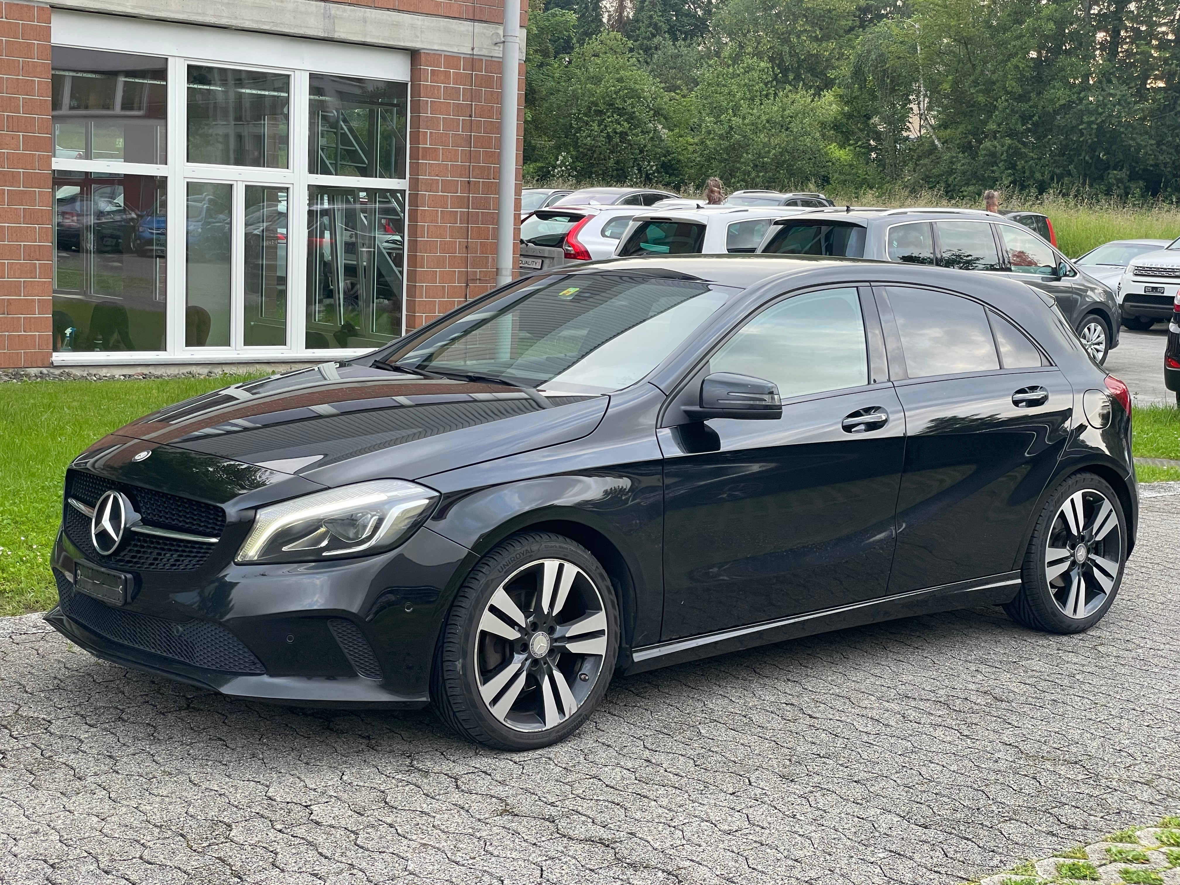 MERCEDES-BENZ A 200 CDI AMG Line 7G-DCT