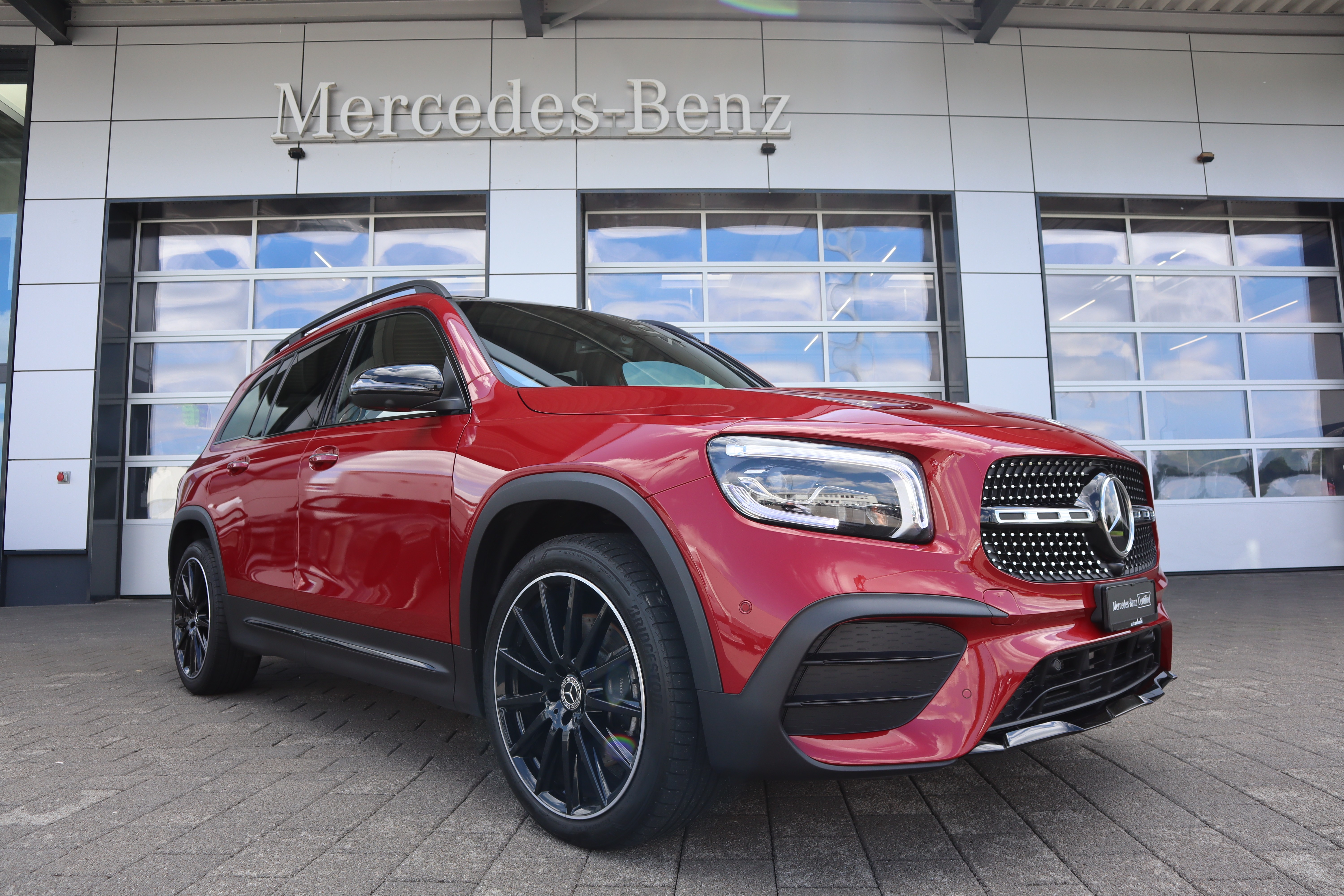 MERCEDES-BENZ GLB 220 d 4Matic AMG Line 8G-Tronic