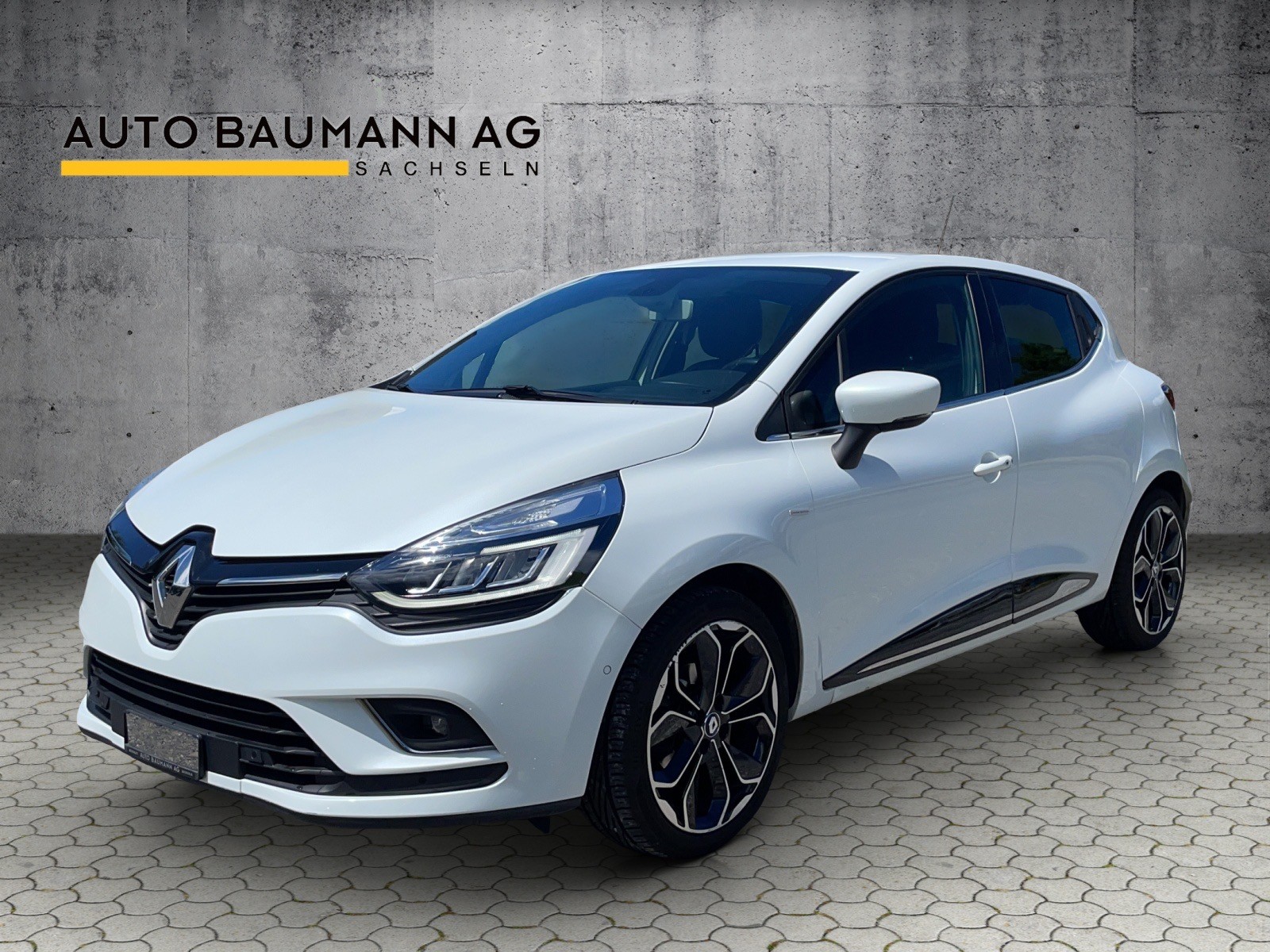 RENAULT Clio 1.2 16V T Swiss Edition