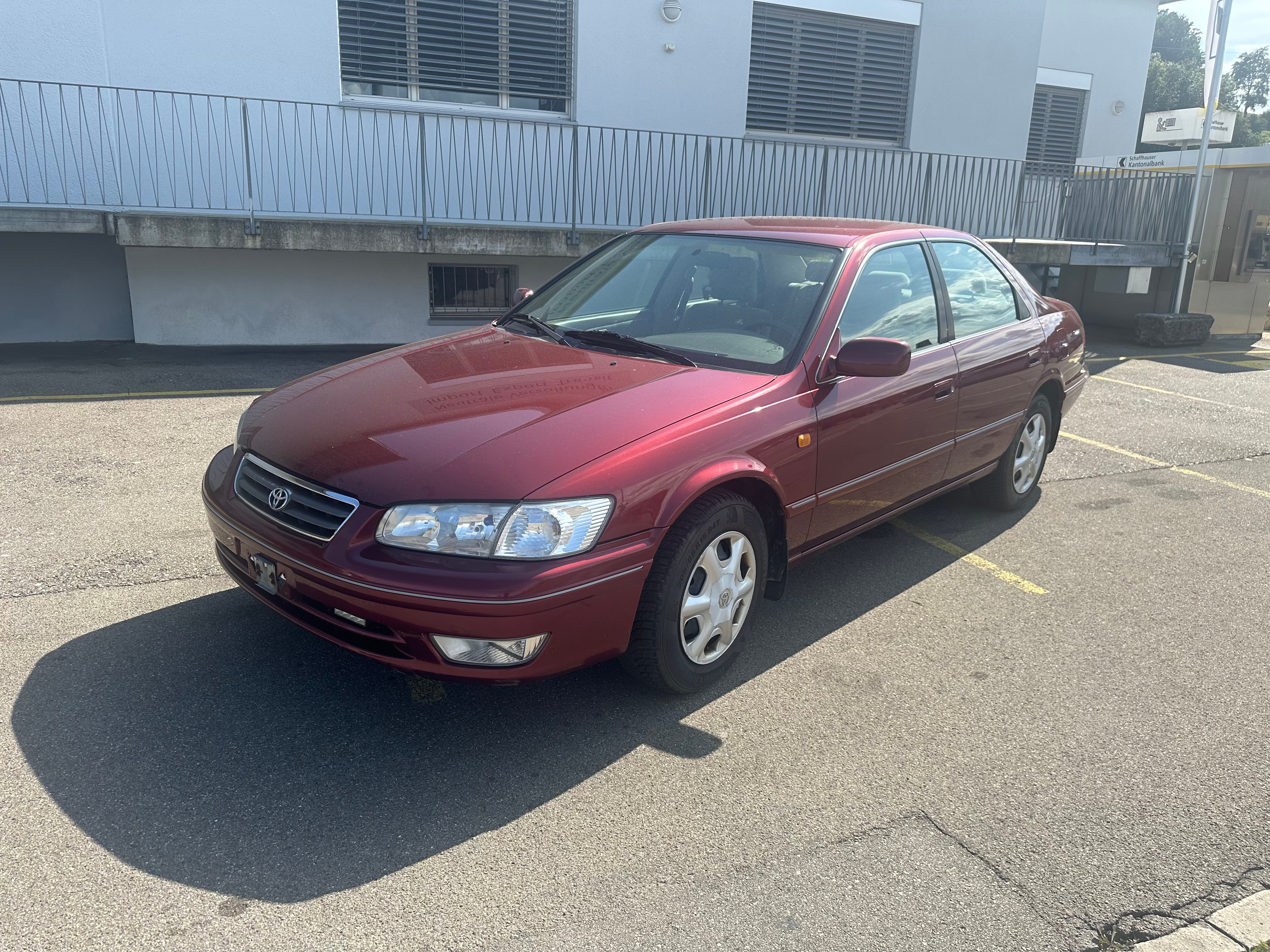 TOYOTA Camry 2.2