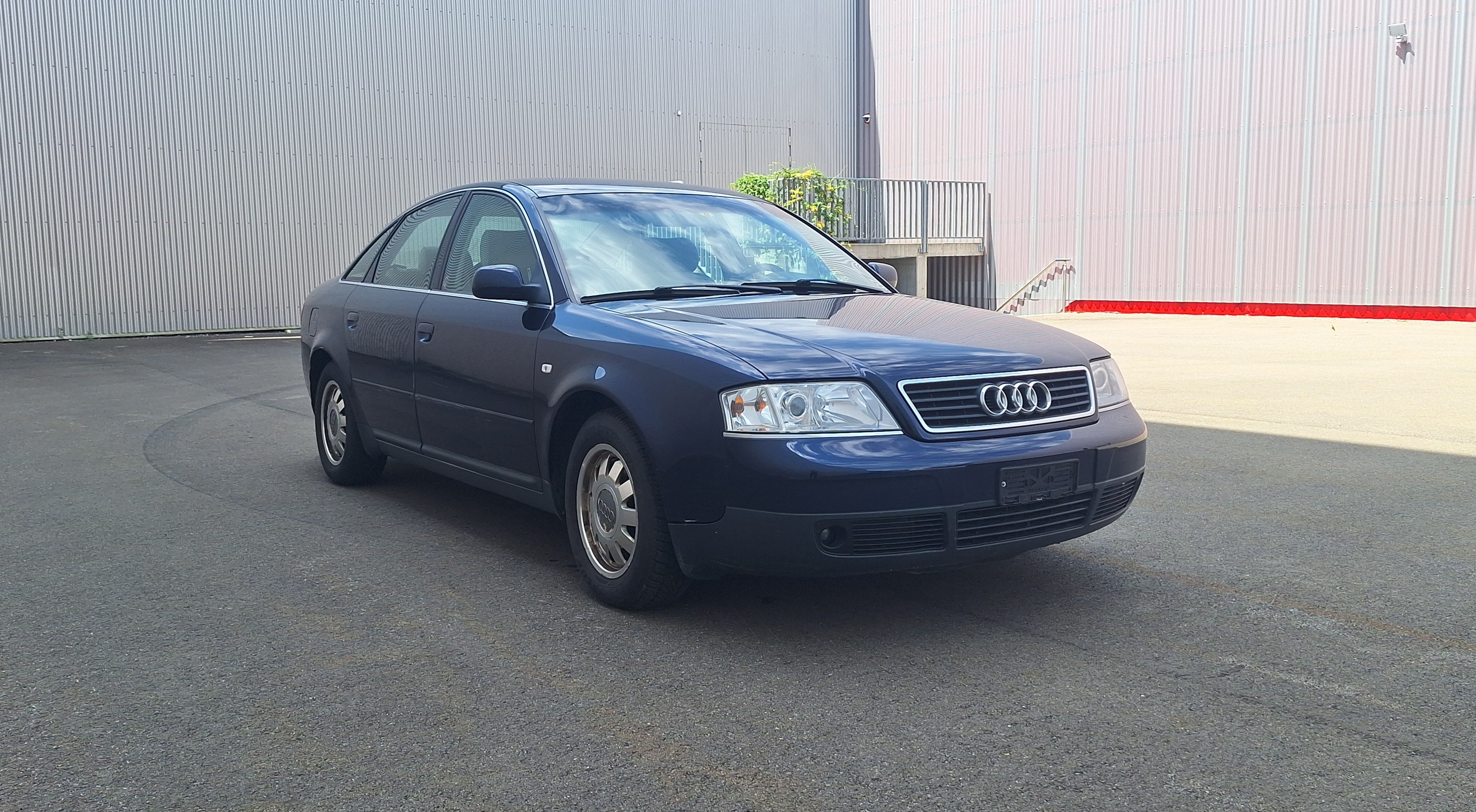 AUDI A6 2.4 Ambiente