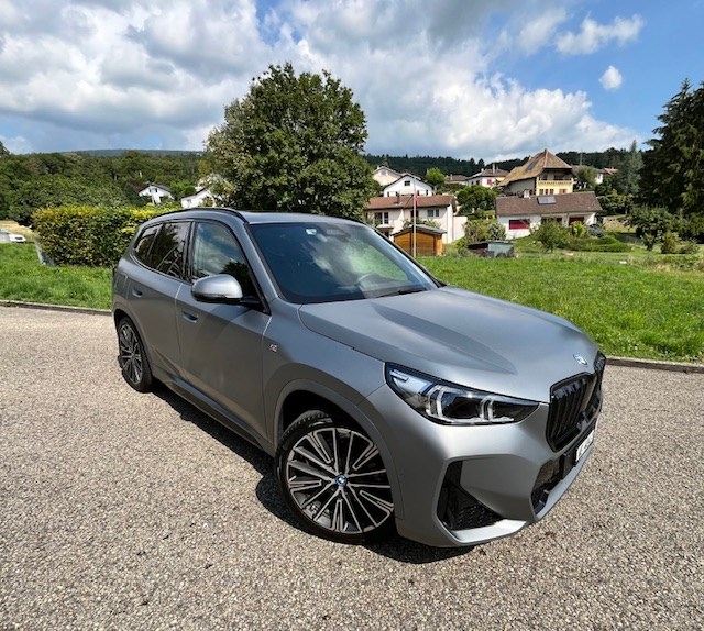 BMW iX1 xDrive 30 M Sport