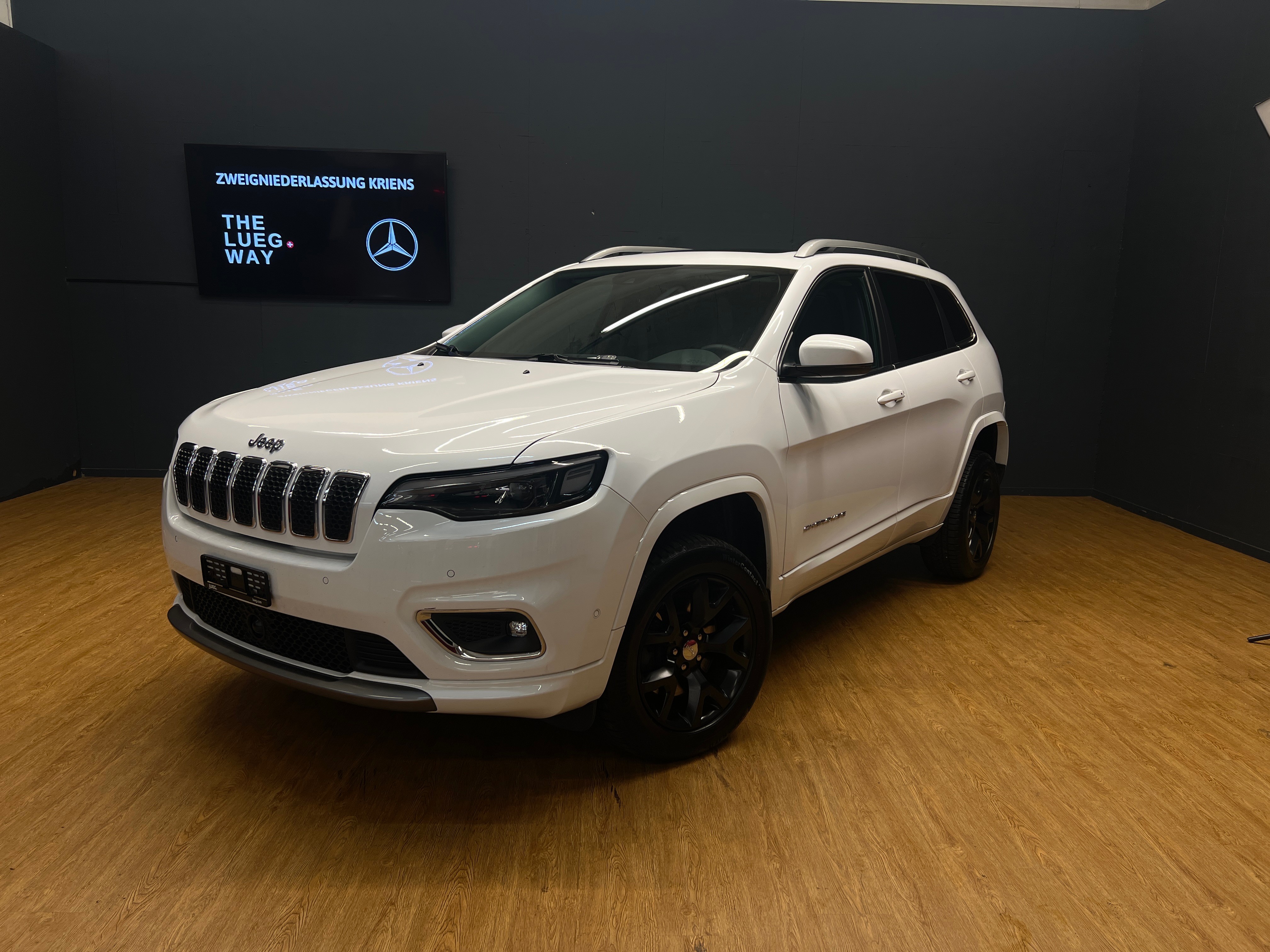 JEEP Cherokee 2.2MJ Overland AWD Drive I 9ATX