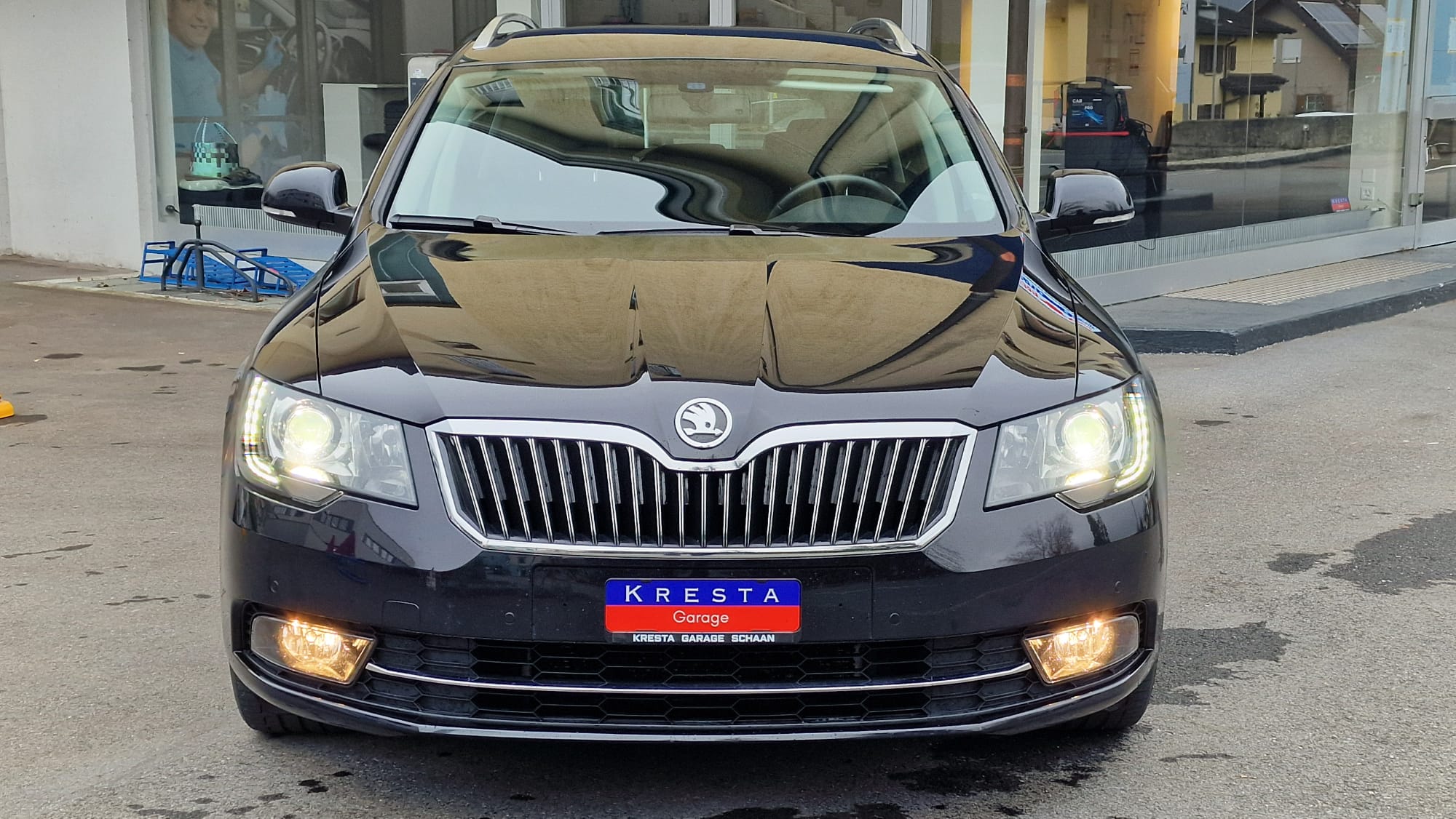 SKODA Superb Combi 1.8 TSI Elegance 4x4